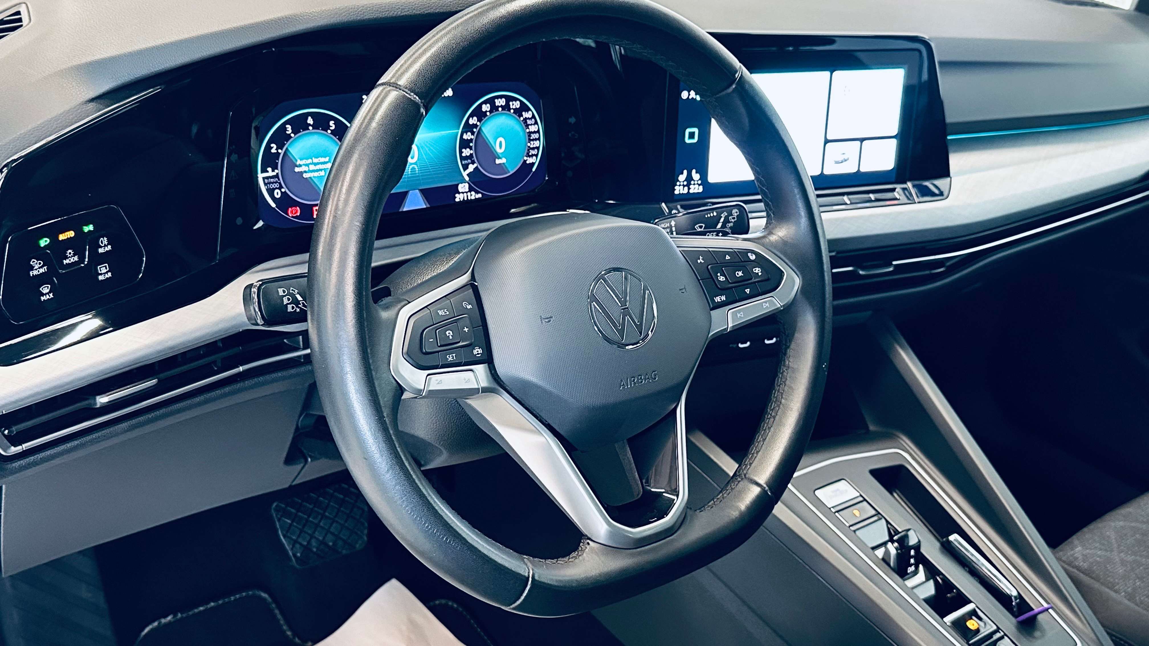 Volkswagen Golf 1.0 eTSI BOITE AUTO PALETTE CAMERA PDC COCKPIT CRUISE ADAPTATIF