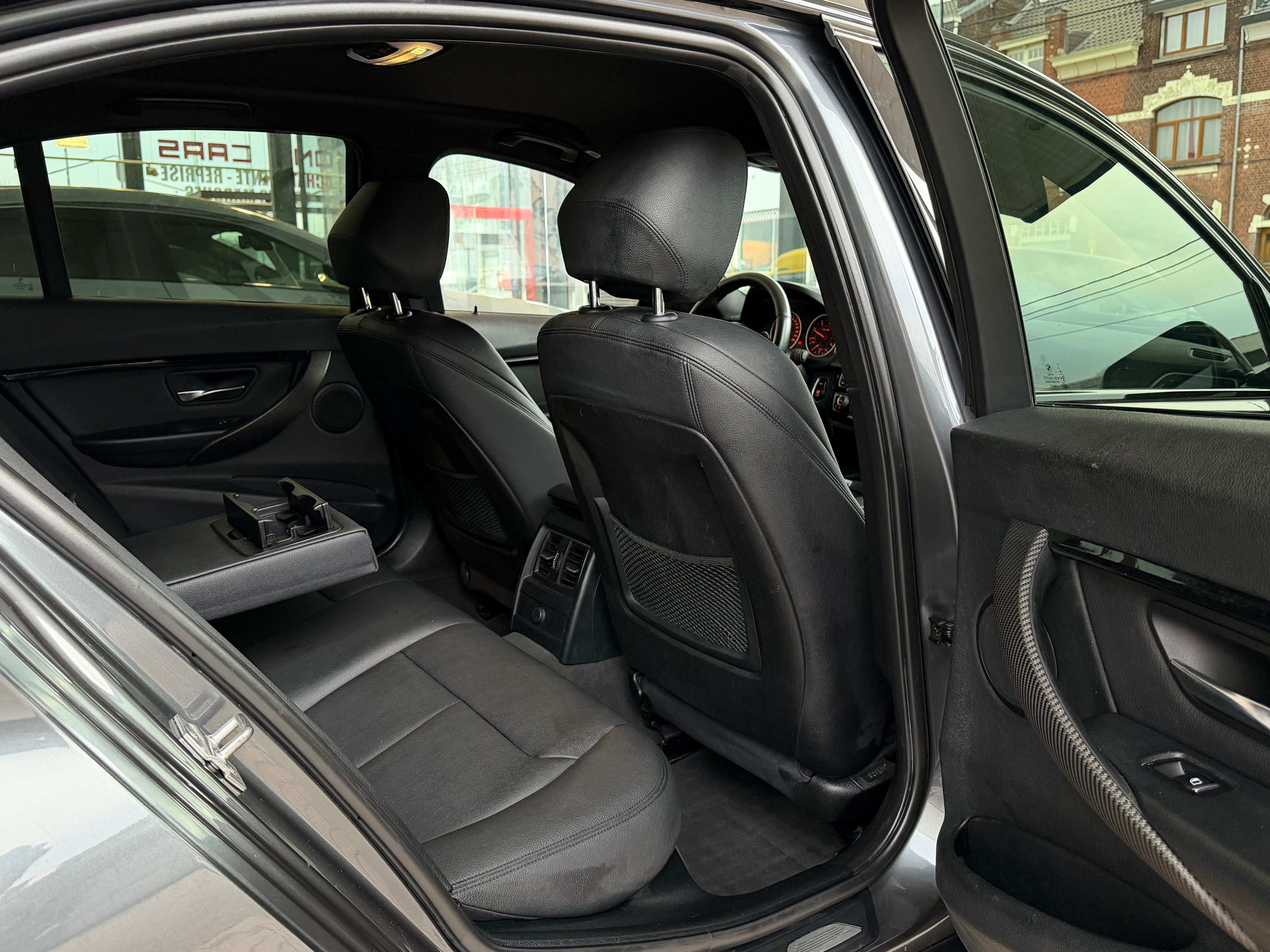 BMW 316 d "PACK-M Performance" BIXENON-CUIR-GPS-CLIM-JA19P-GAR 1AN