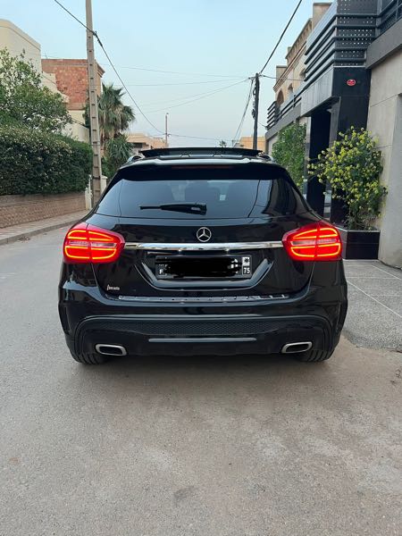 Mercedes-Benz Gla 220 D ACTIVITY EDITION 7G-DCT