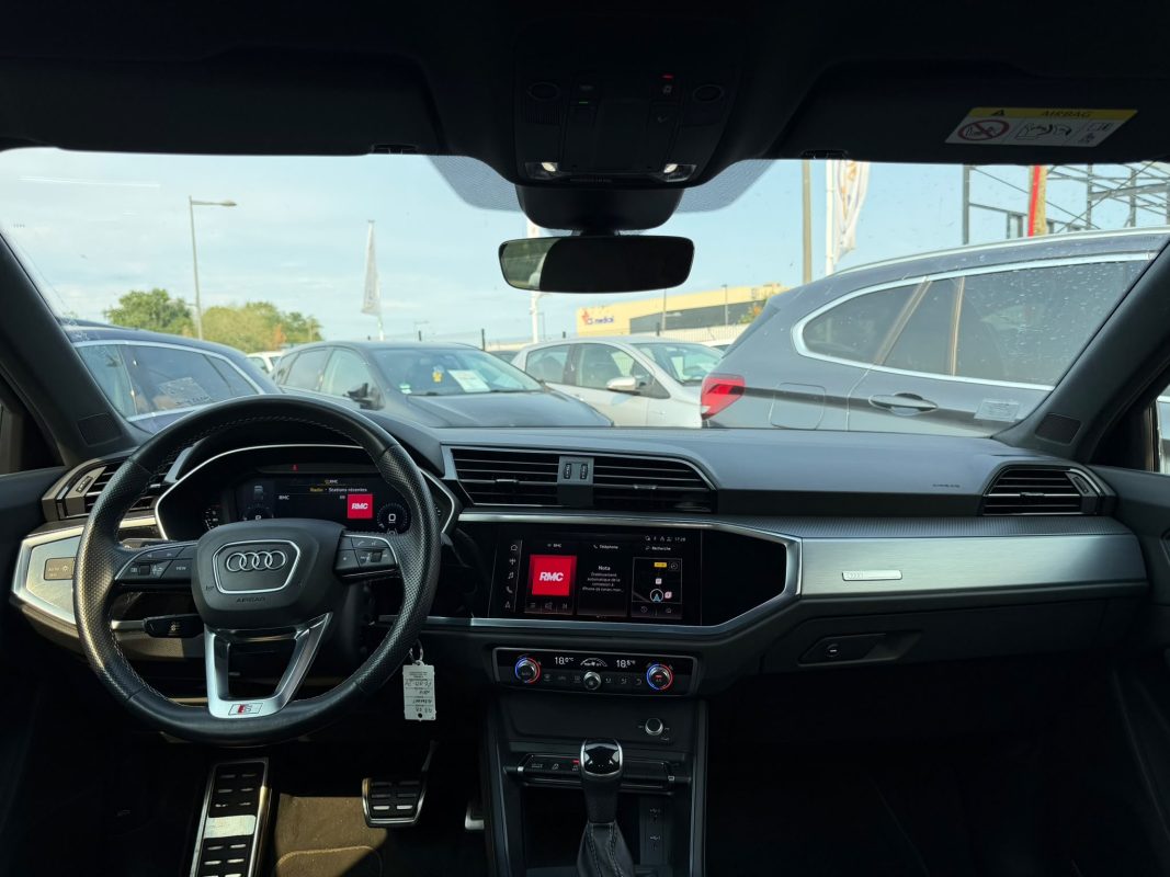 Audi Q3 35 TDI 2.0 150ch S-LINE