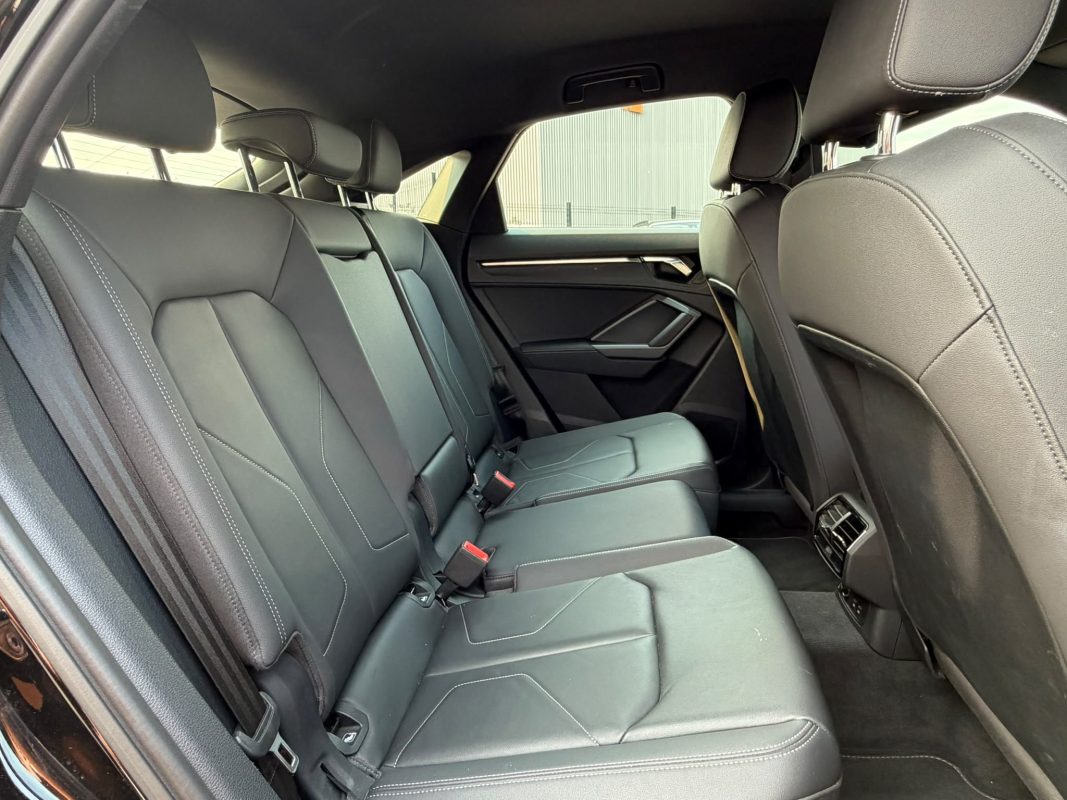 Audi Q3 35 TDI 2.0 150ch S-LINE