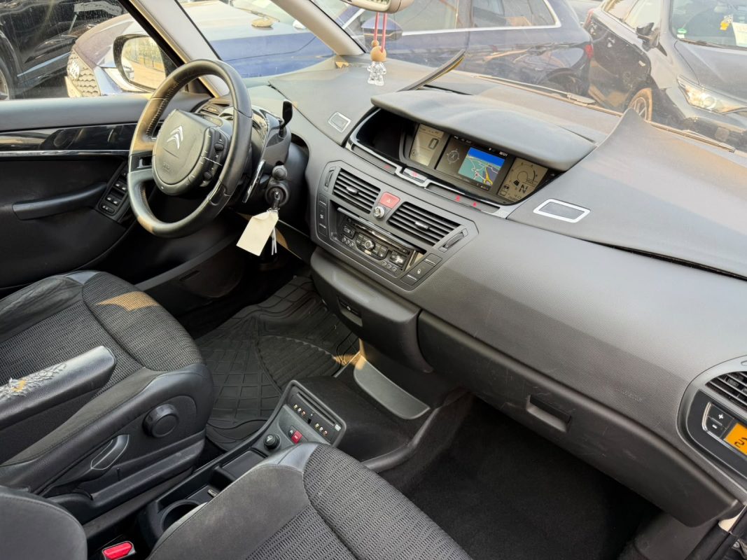 Citroen C4 1.6 E-HDI 110ch EXCLUSIVE