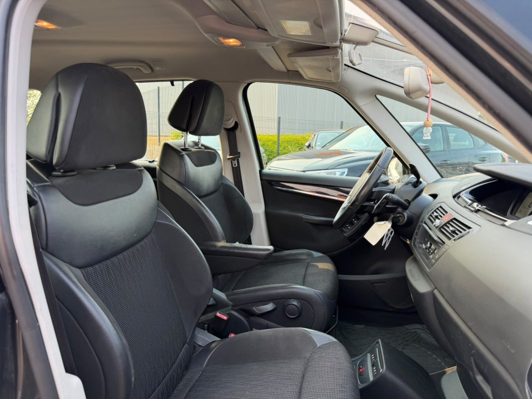 Citroen C4 1.6 E-HDI 110ch EXCLUSIVE