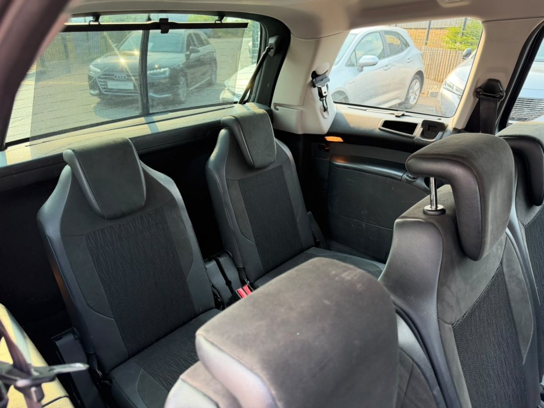 Citroen C4 1.6 E-HDI 110ch EXCLUSIVE