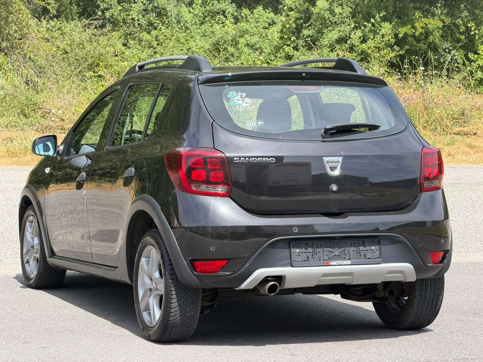 Dacia Sandero STEPWAY  • GPS • AIRCO thumbnail