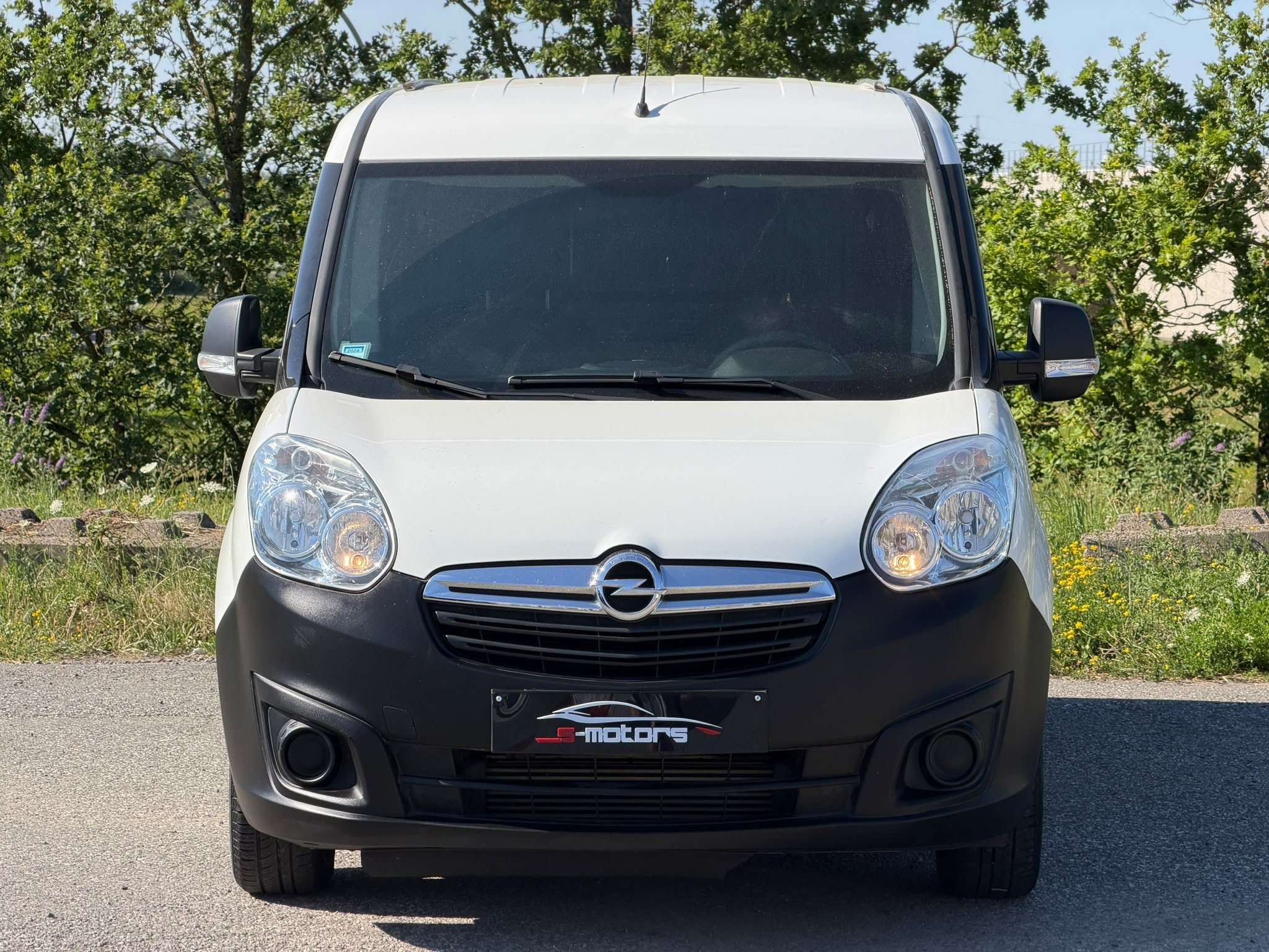Fiat Doblo • UTILITAIRE • AIRCO • thumbnail