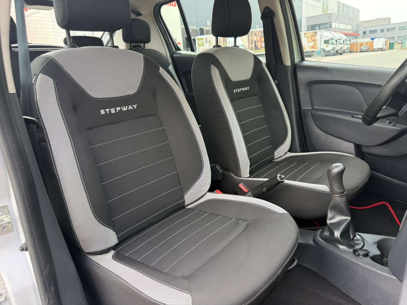 Dacia Sandero Stepway 0.9 TCE • GARANTIE 1 AN thumbnail
