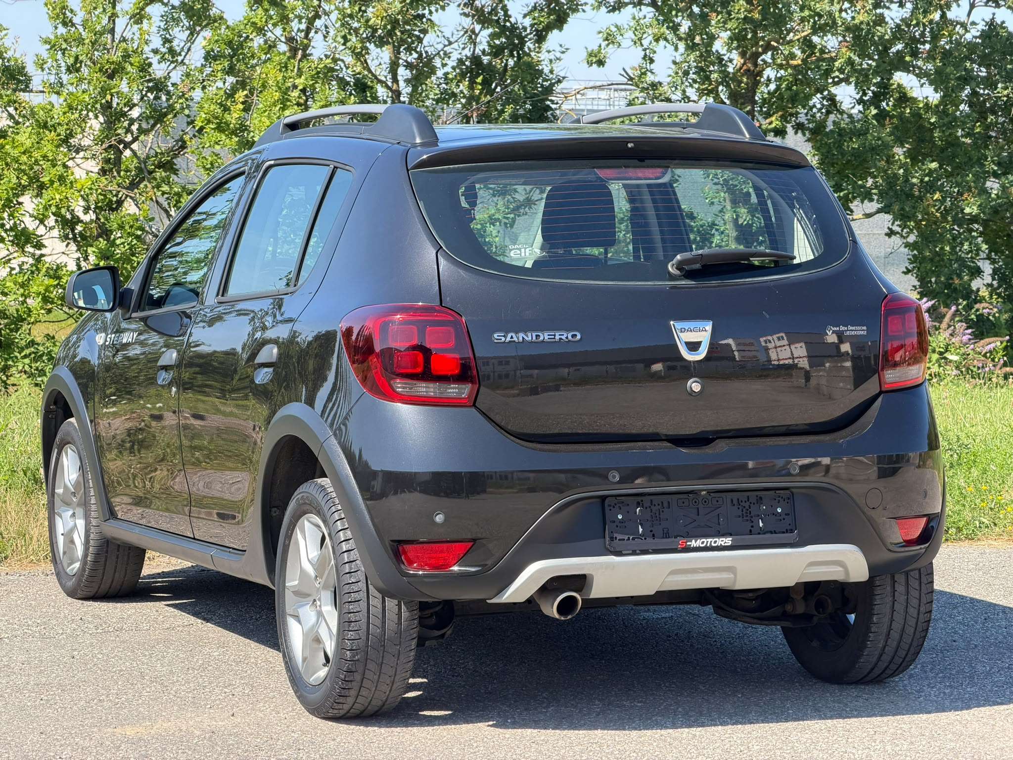Dacia Sandero * STEPWAY * GPS * AIRCO * thumbnail