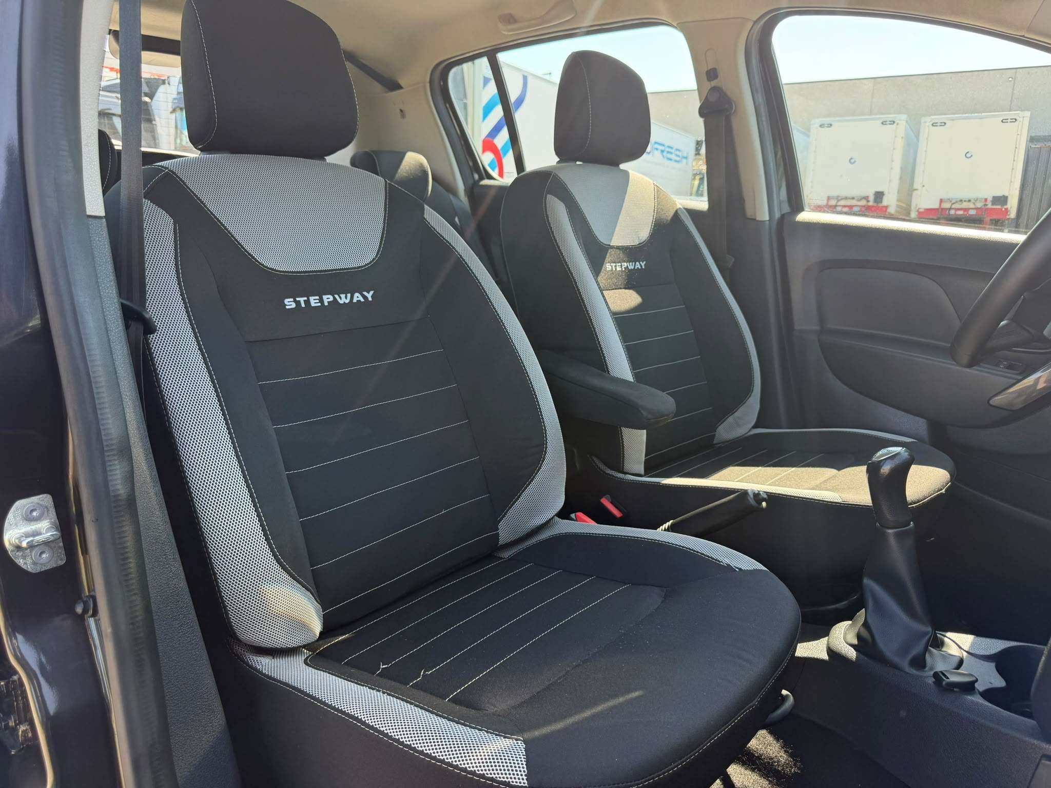 Dacia Sandero * STEPWAY * GPS * AIRCO * thumbnail