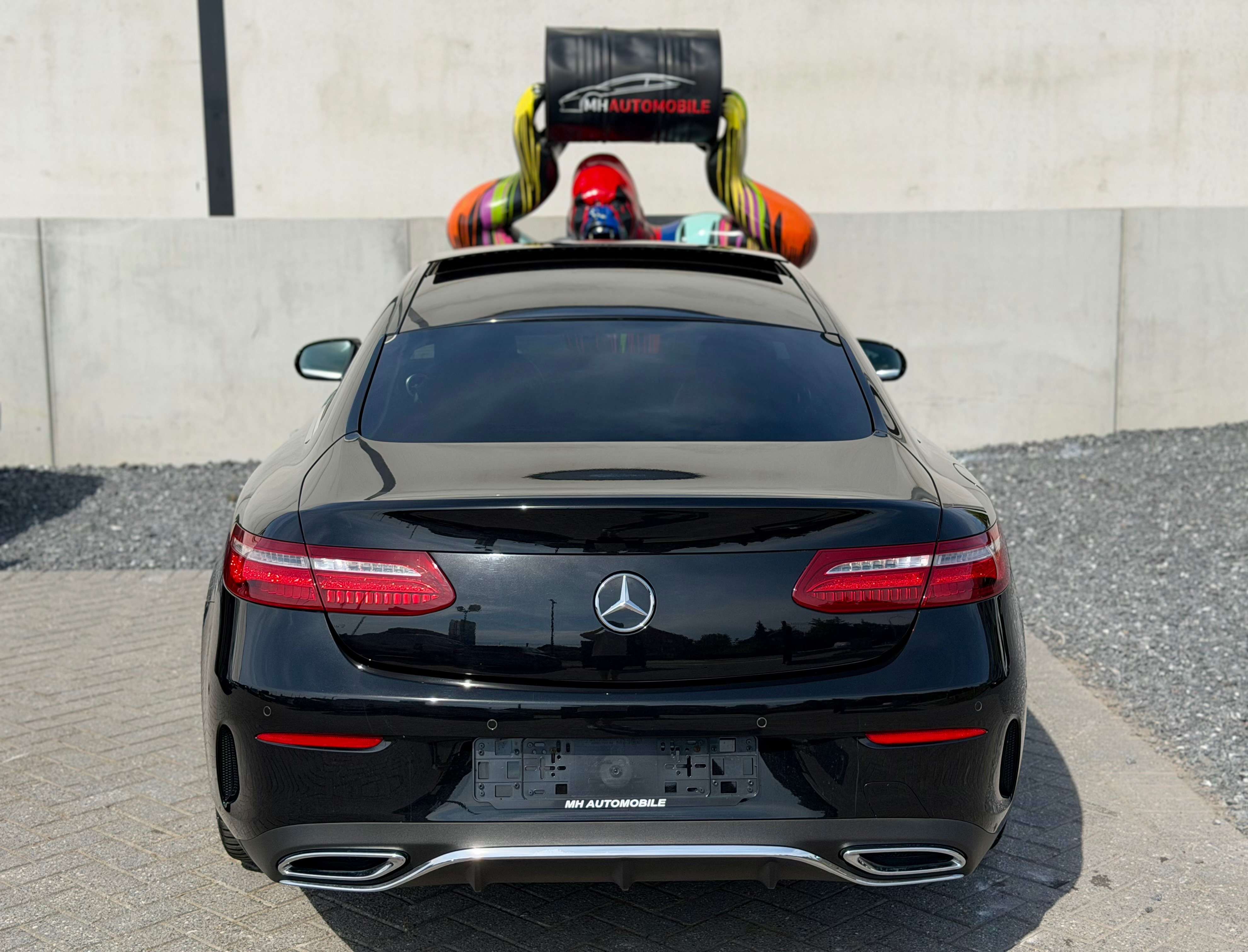 Mercedes-Benz E 220 Coupe Pack AMG