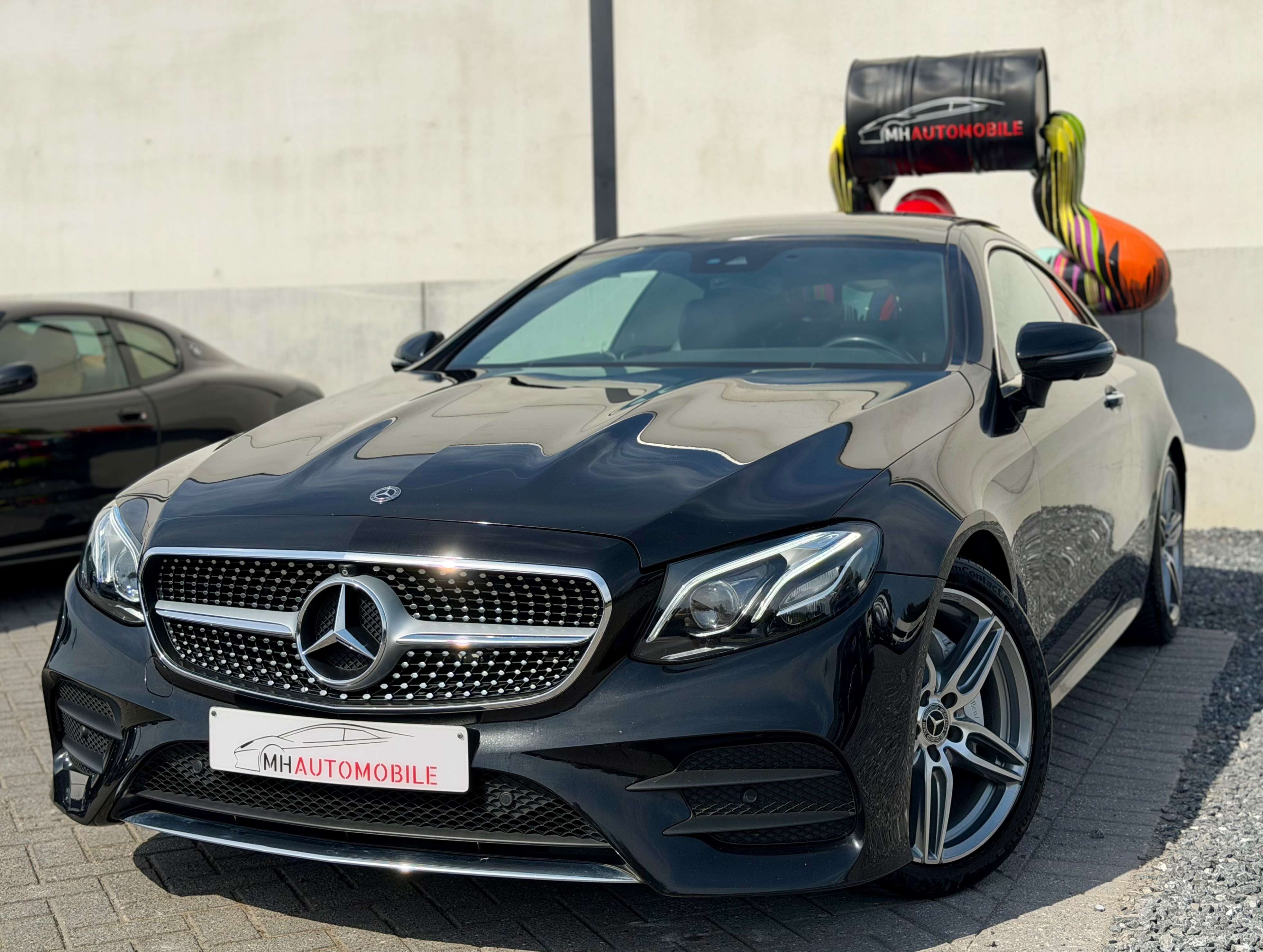 Mercedes-Benz E 220 Coupe Pack AMG