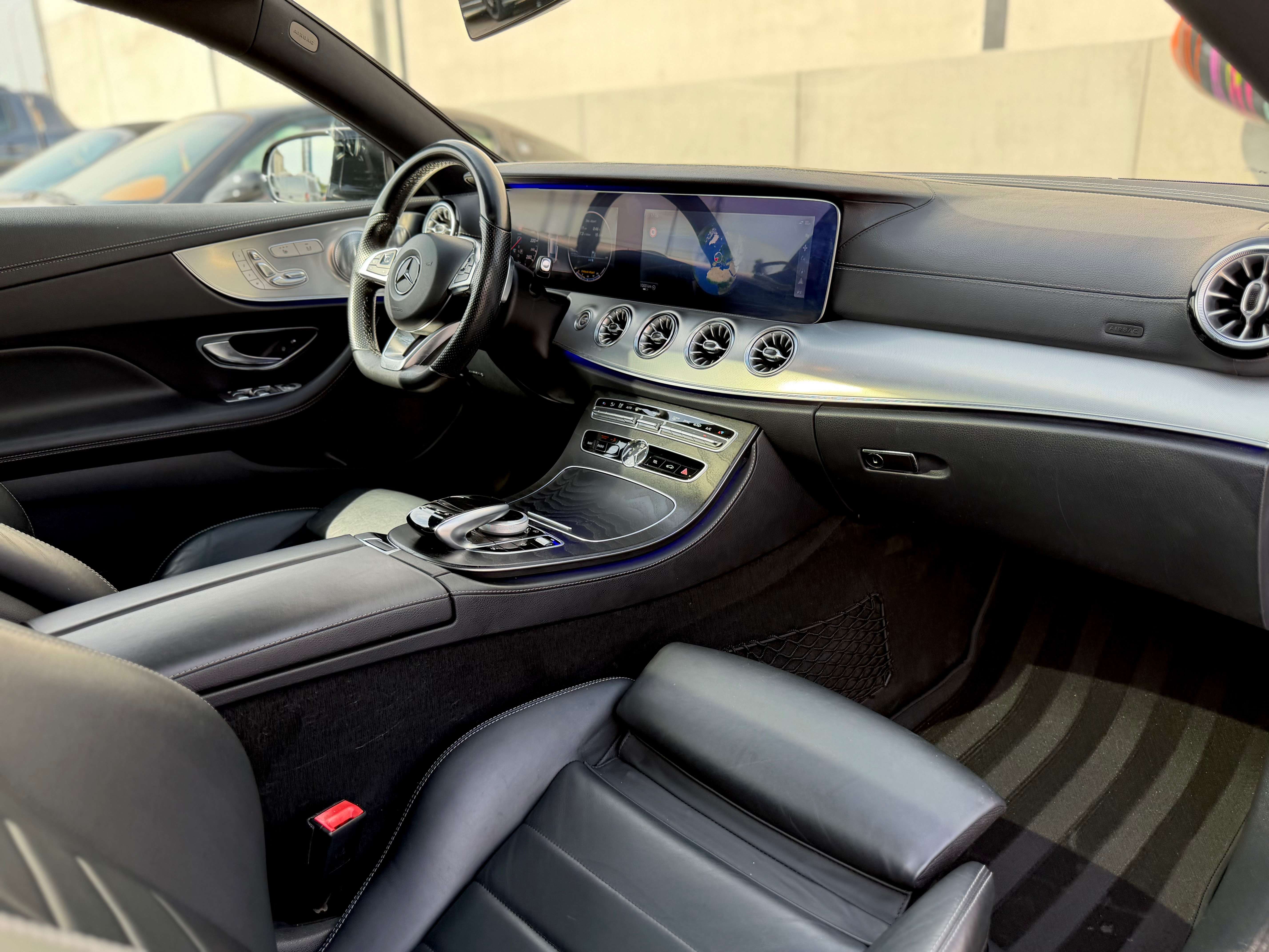 Mercedes-Benz E 220 Coupe Pack AMG