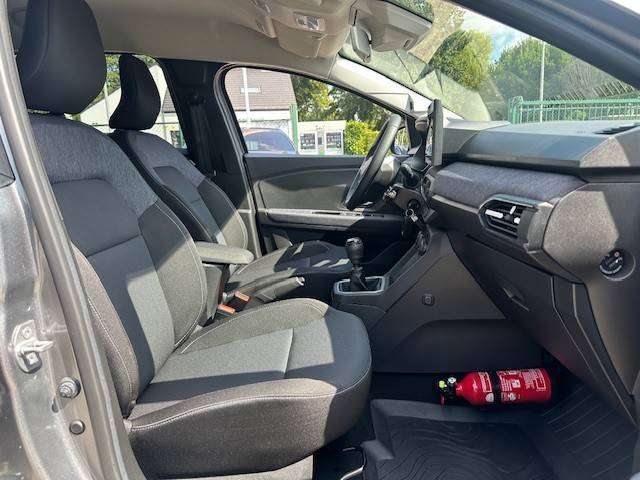 Dacia Jogger , 1.0i benzine, 2026, 5.816km's + Garantie