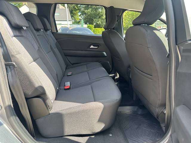 Dacia Jogger , 1.0i benzine, 2026, 5.816km's + Garantie