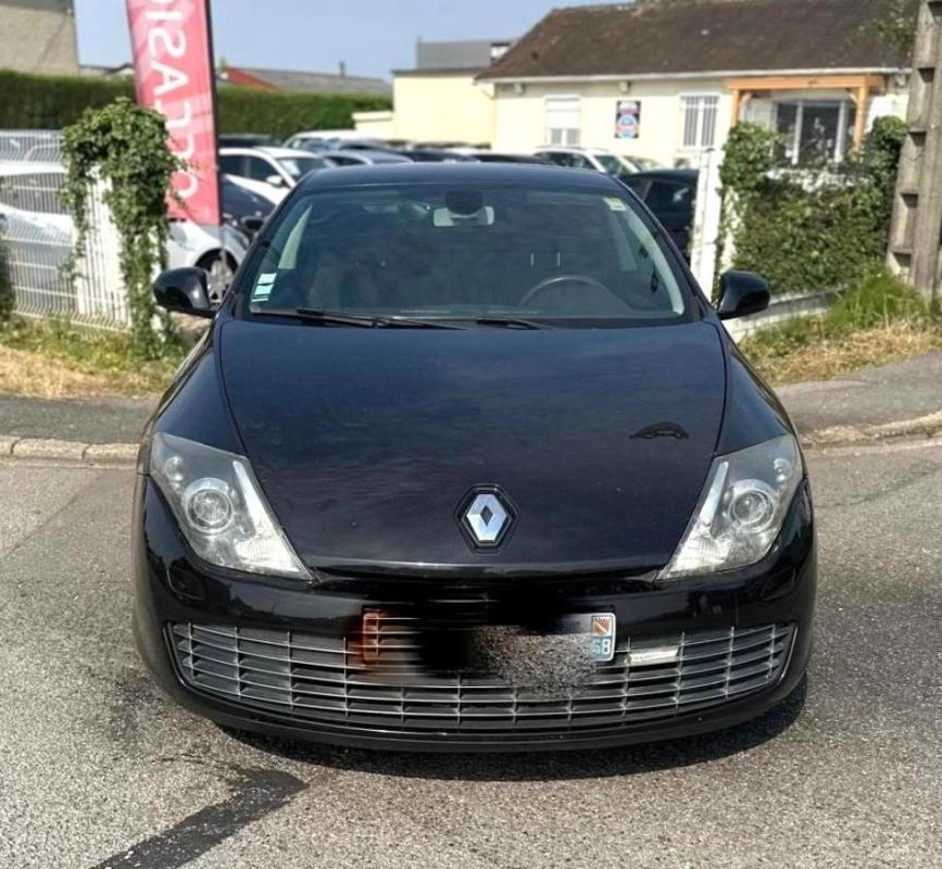 Renault Laguna COUPE 2.0 DCI 150 BLACK EDITION MOTEUR A CHAINE