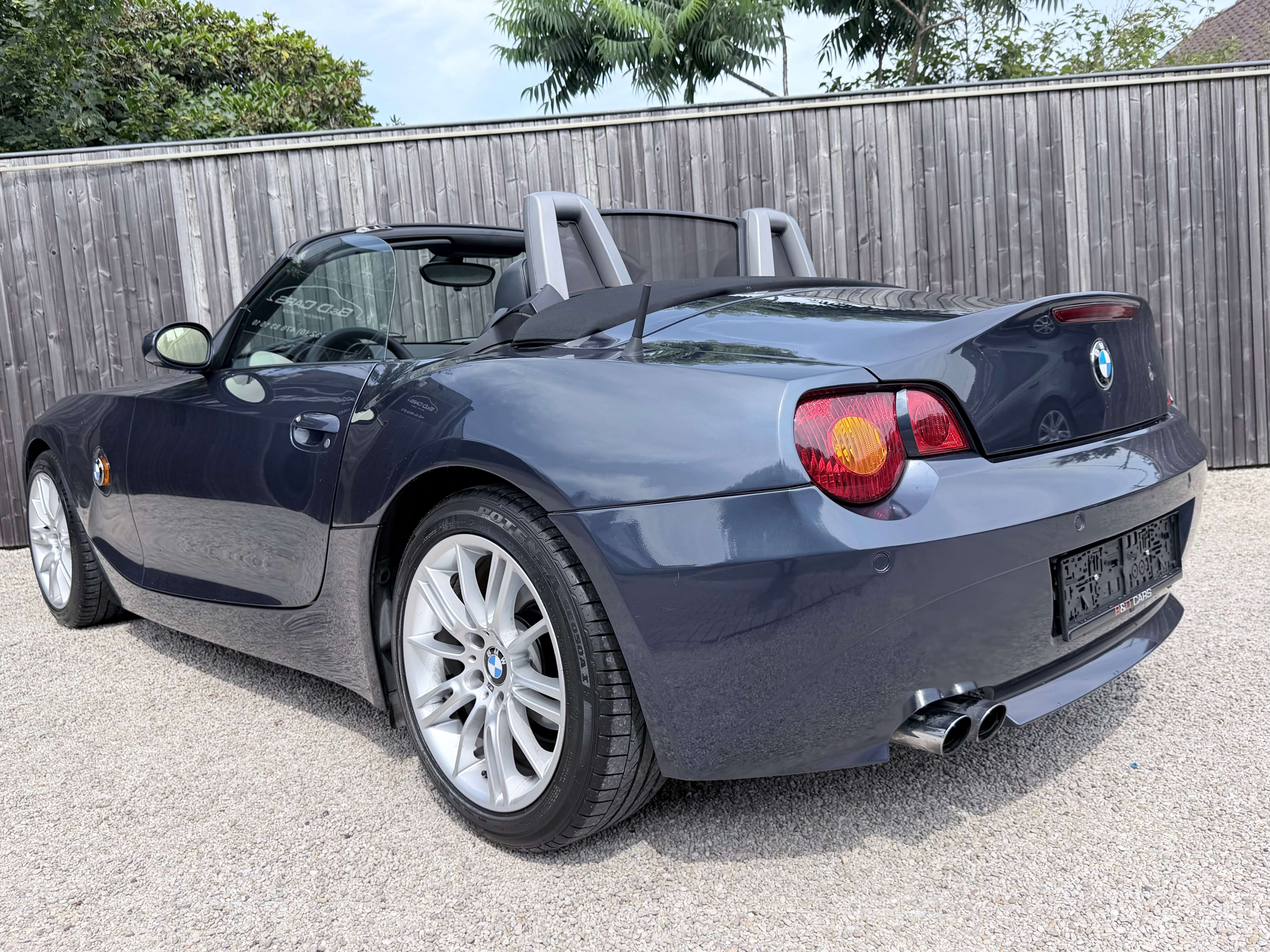 BMW Z4 Z4 2.5i 24v LEDER/XENON/PDC/ZETELVERW./17"M
