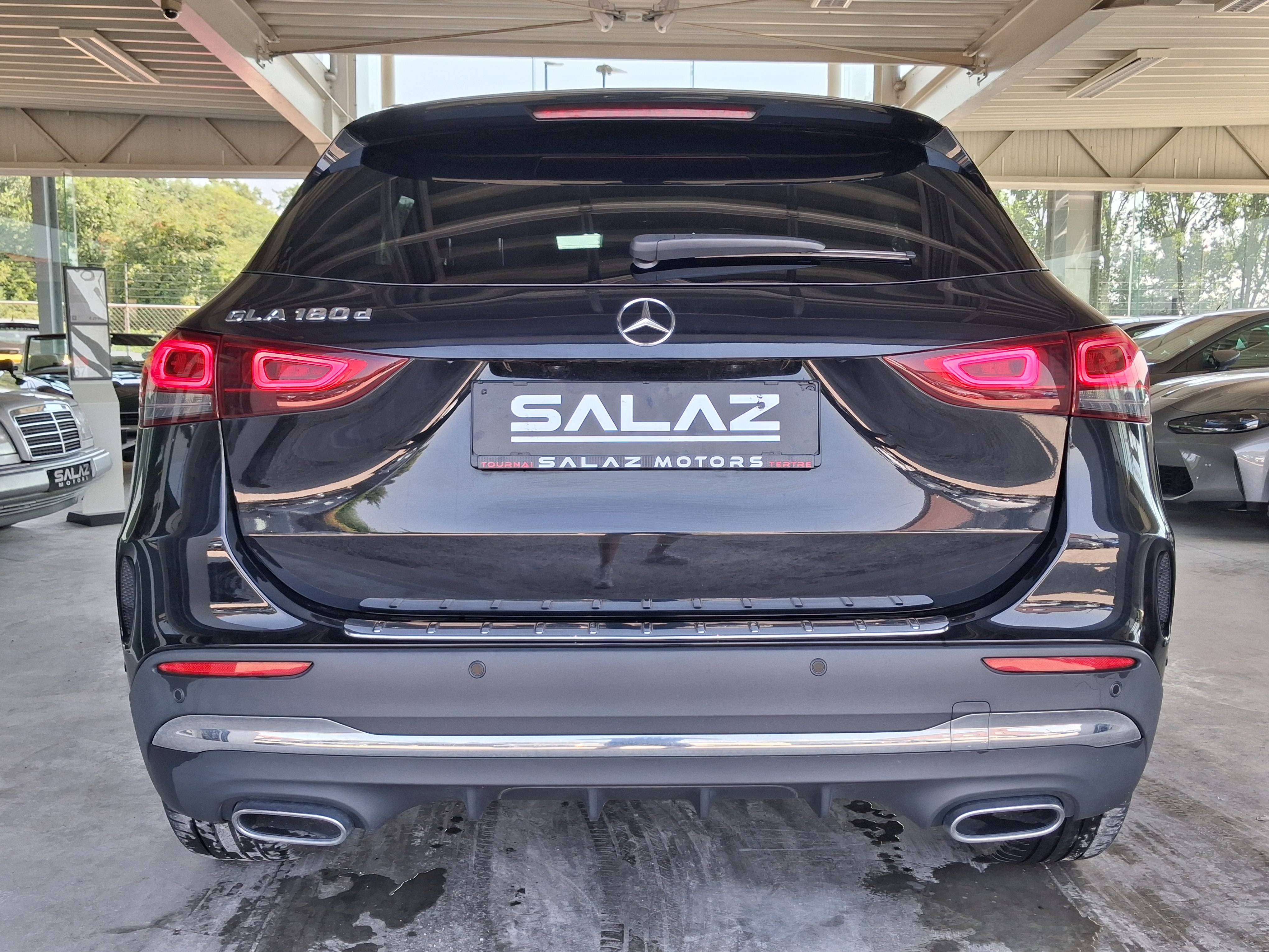 Mercedes-Benz GLA 180 GLA 180 d AMG Line / BOITE AUTO / PACK TRONIC / NAVI / GARANTIE