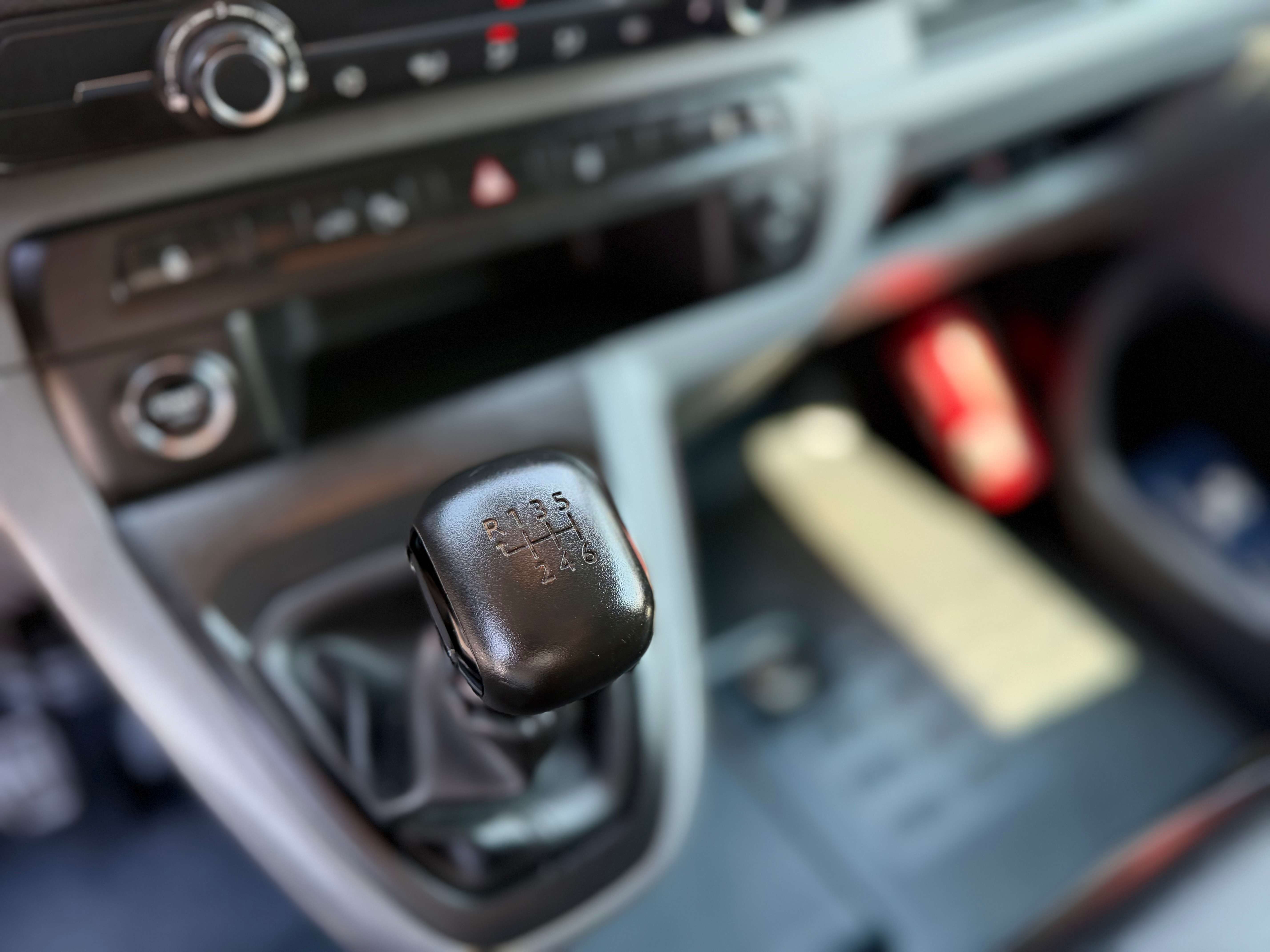 Peugeot Expert 2.0 BlueHDi L2 UTILITAIRE