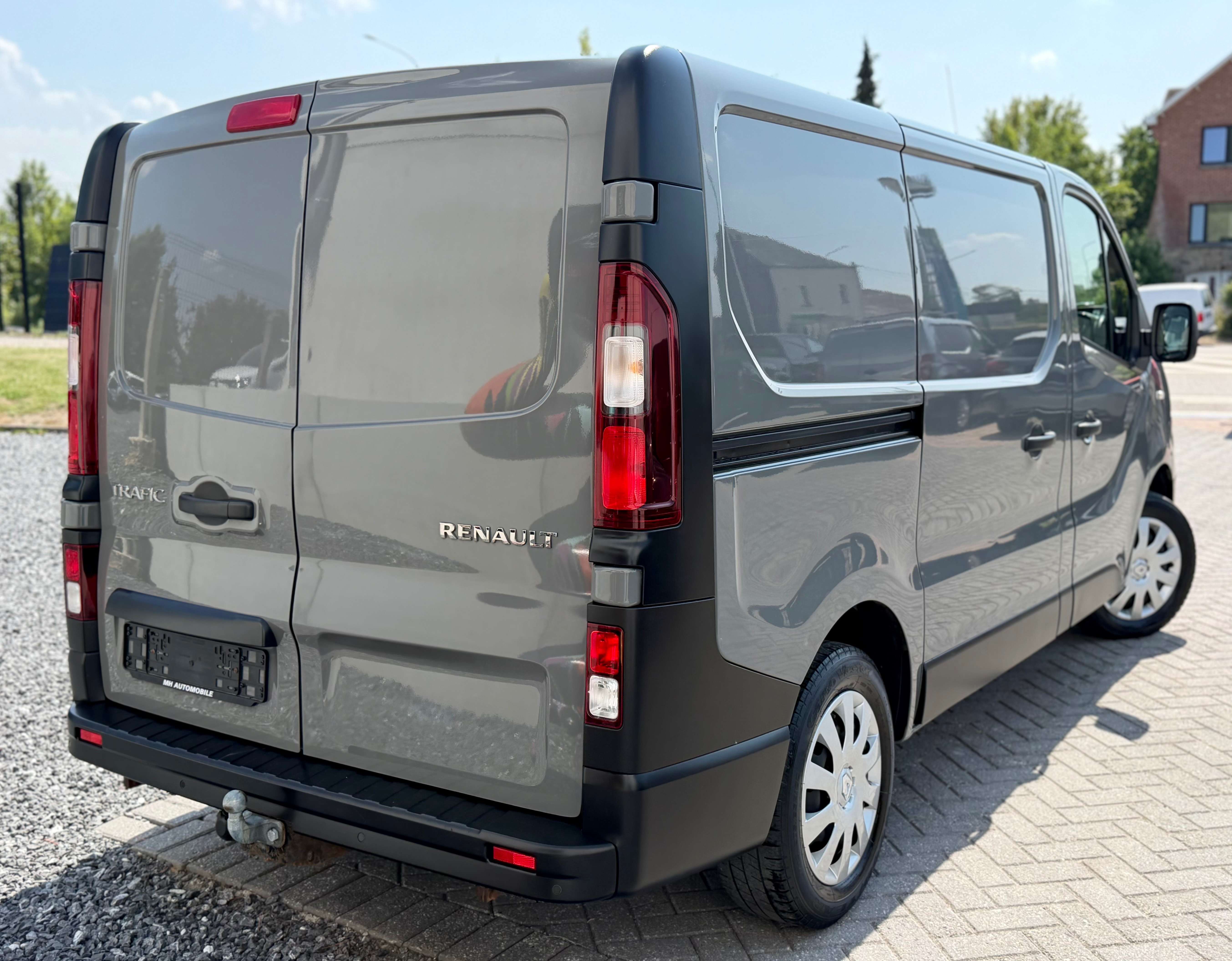Renault Trafic 1.6 dCi L1H1 / Utilitaire