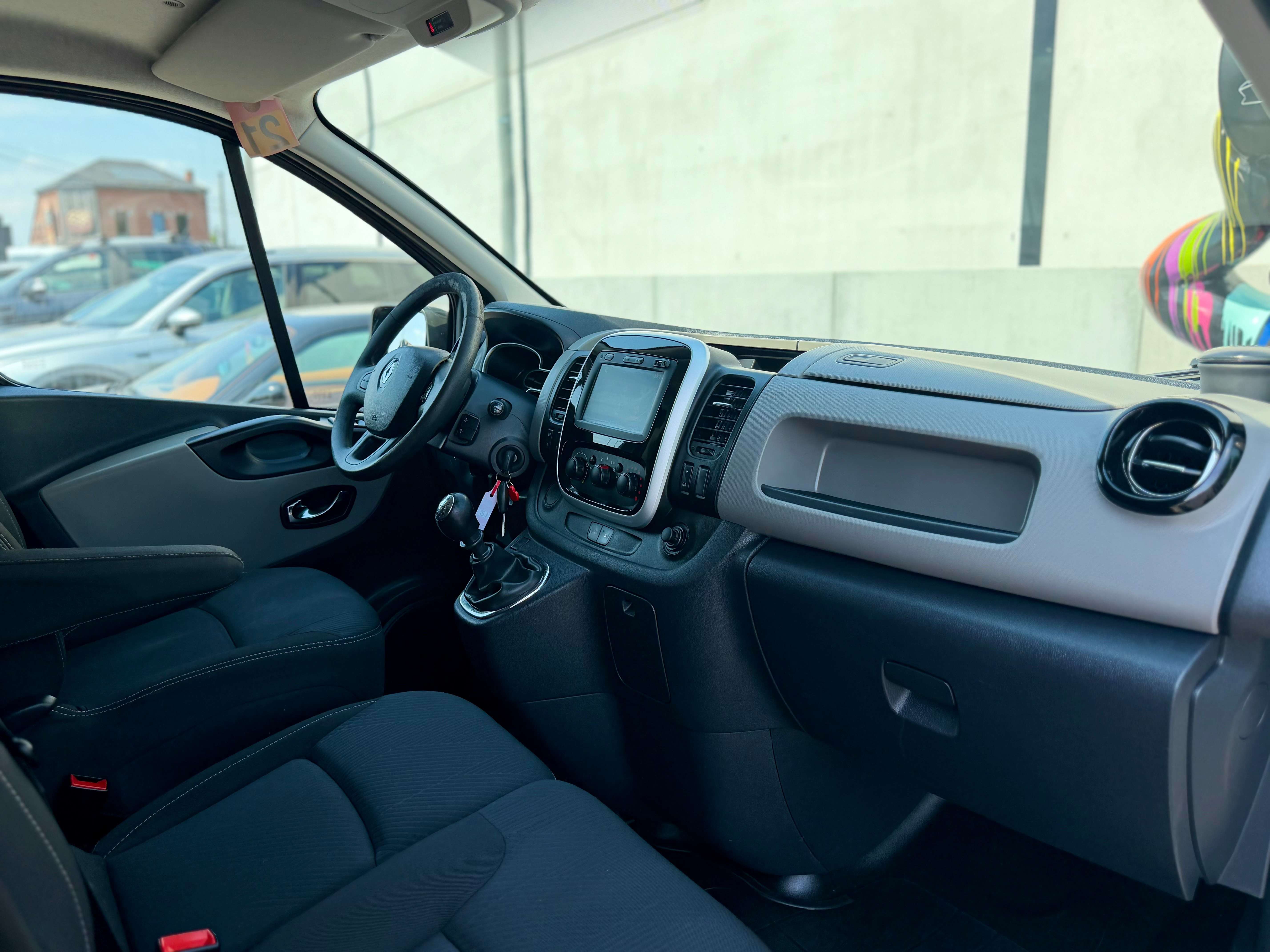 Renault Trafic 1.6 dCi L1H1 / Utilitaire