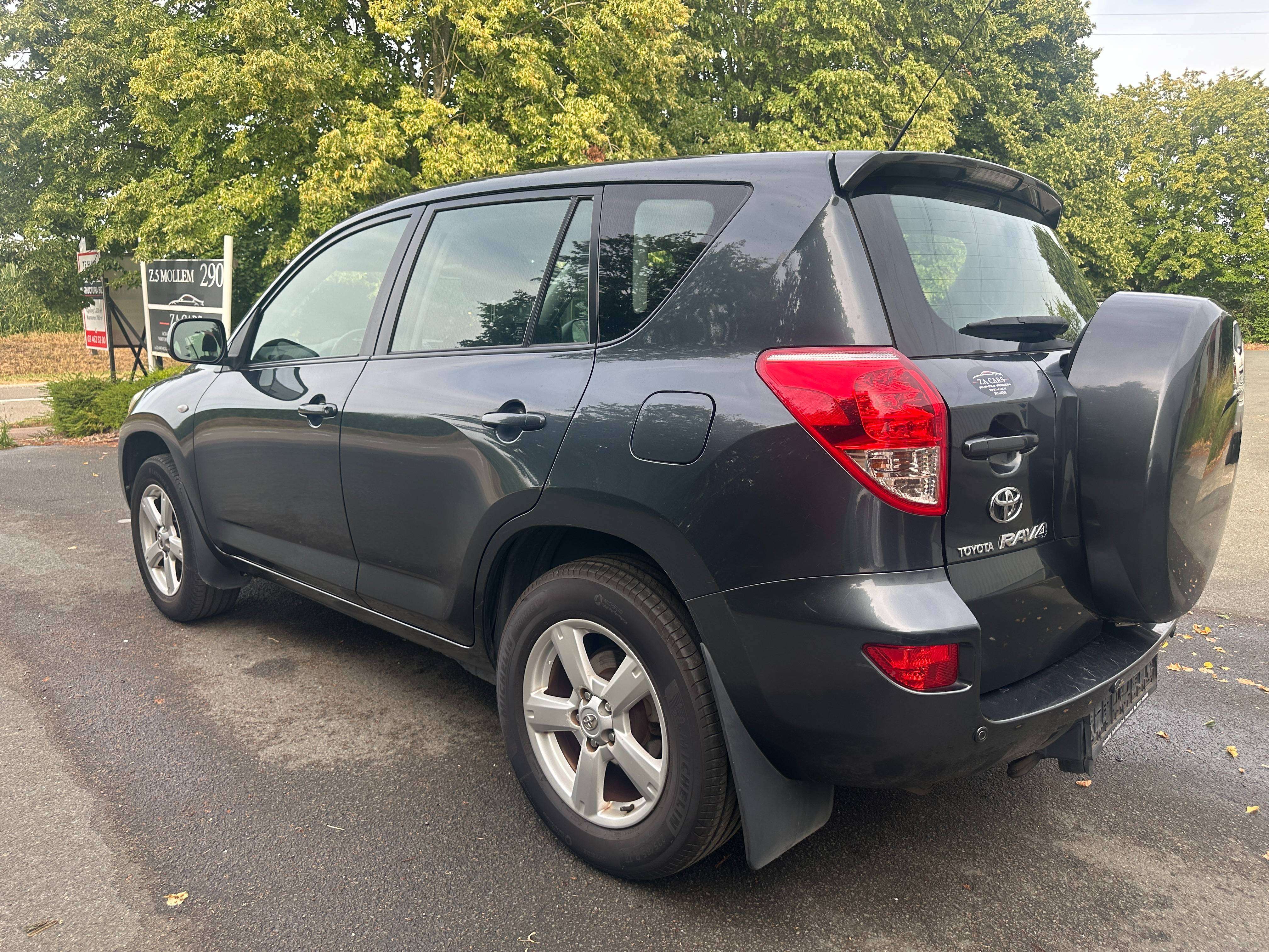 Toyota RAV 4 2.0i VVT-i 16v VX