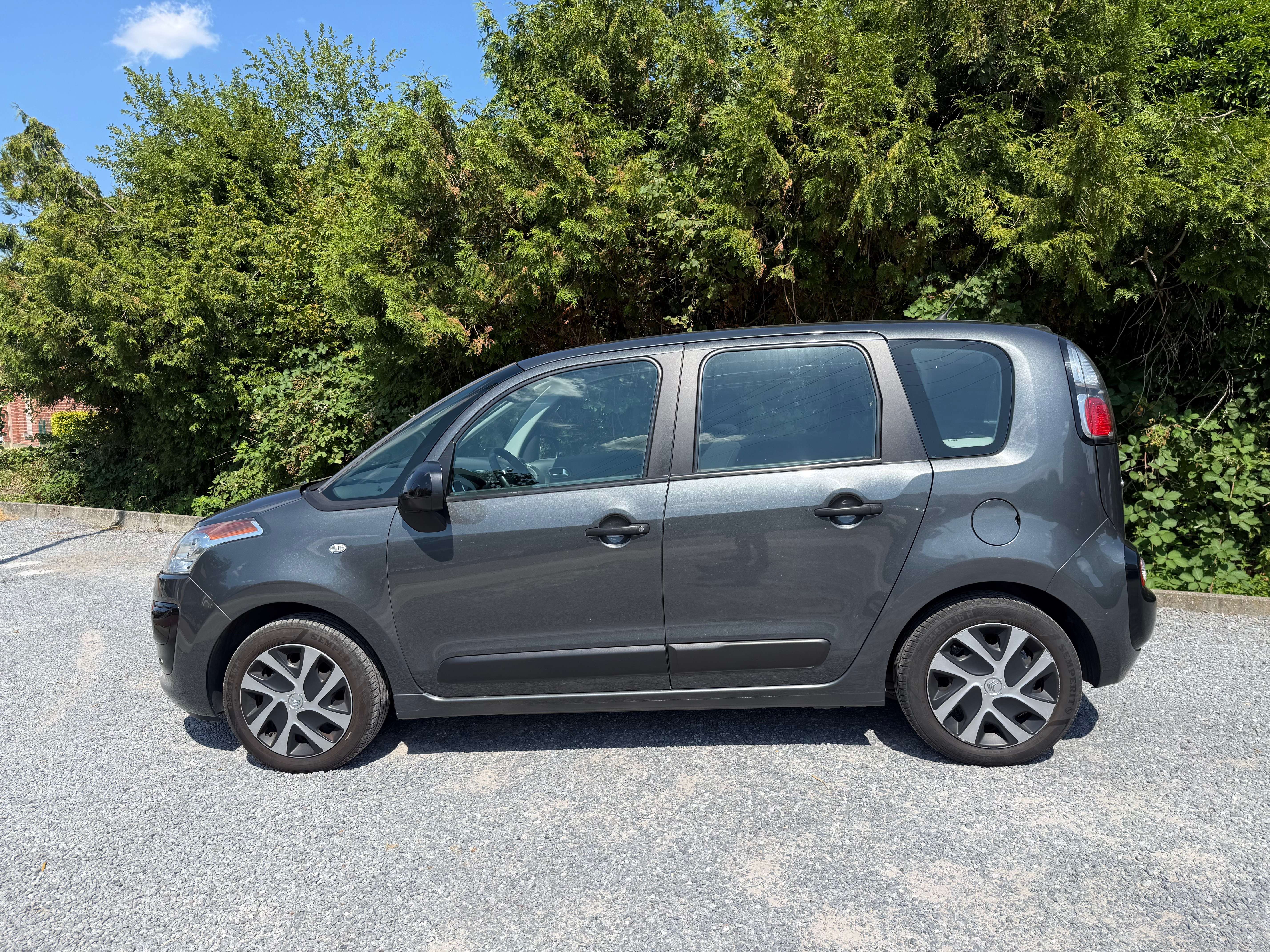 Citroen C3 Picasso 1.2 i * CLIM * PDC * 1 JAAR GARANTIE