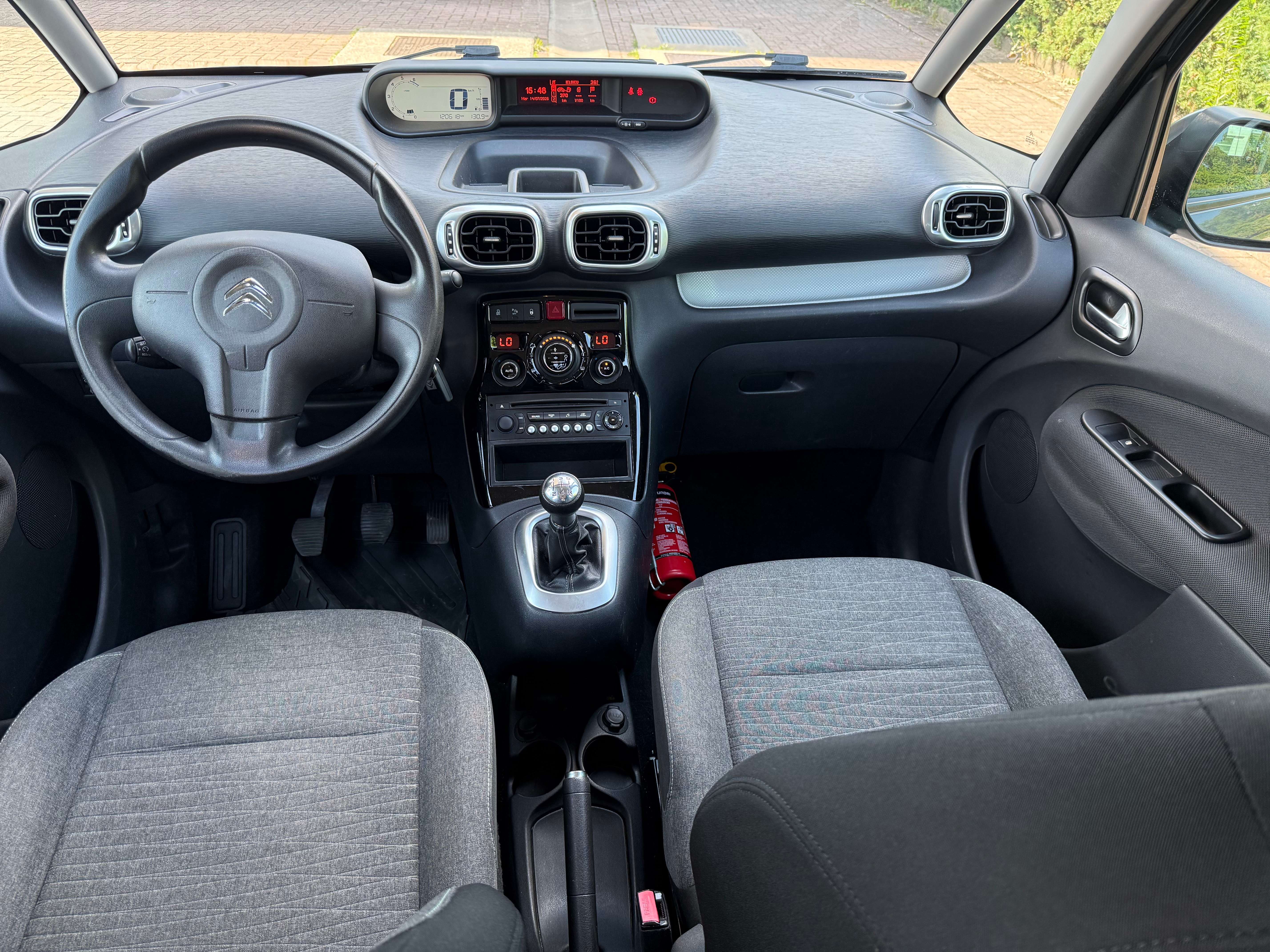 Citroen C3 Picasso 1.2 i * CLIM * PDC * 1 JAAR GARANTIE