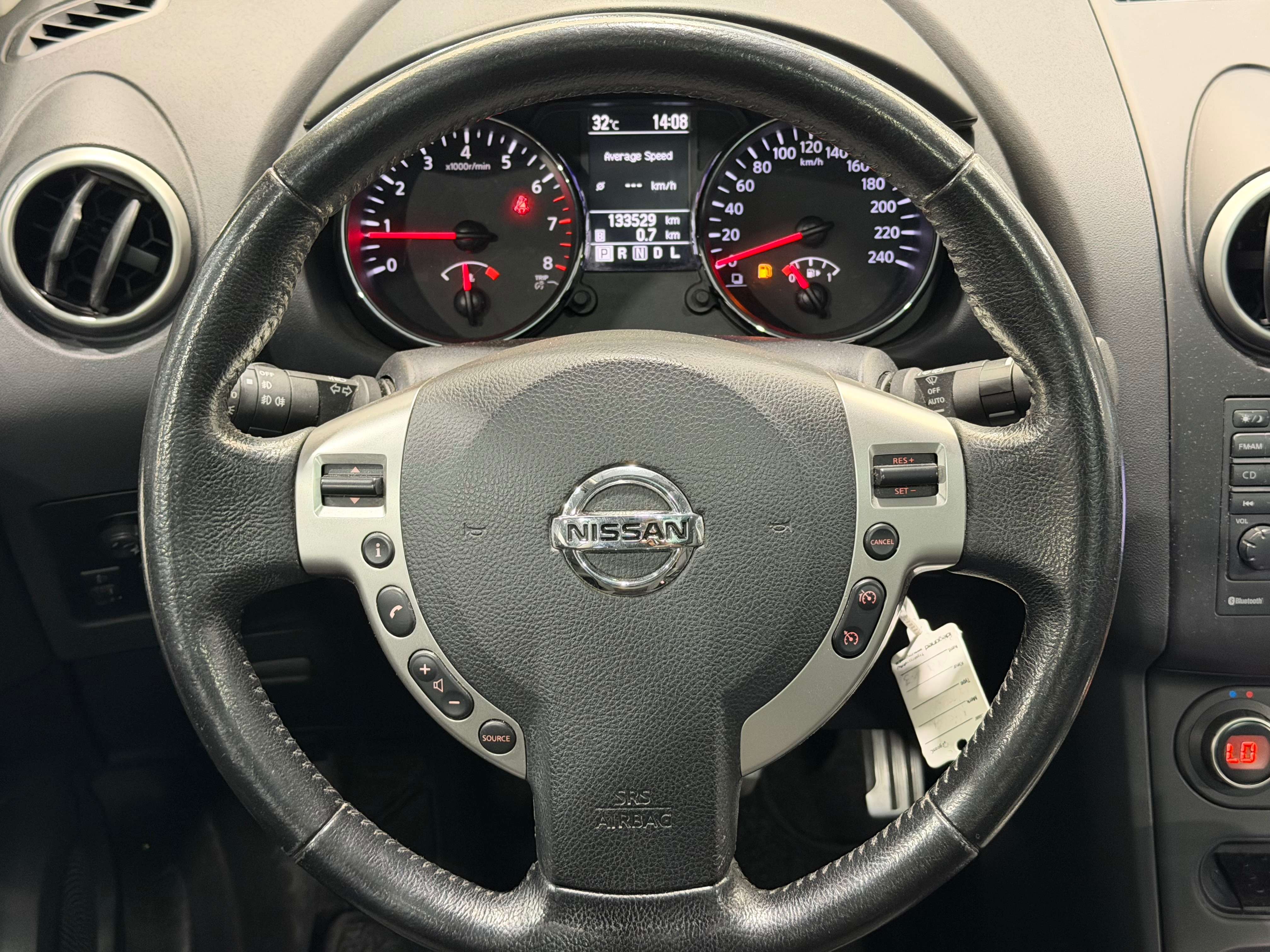 Nissan Qashqai 1.6i 2WD*BOITE AUTO*NAVI*CAMERA360*PANO*BT