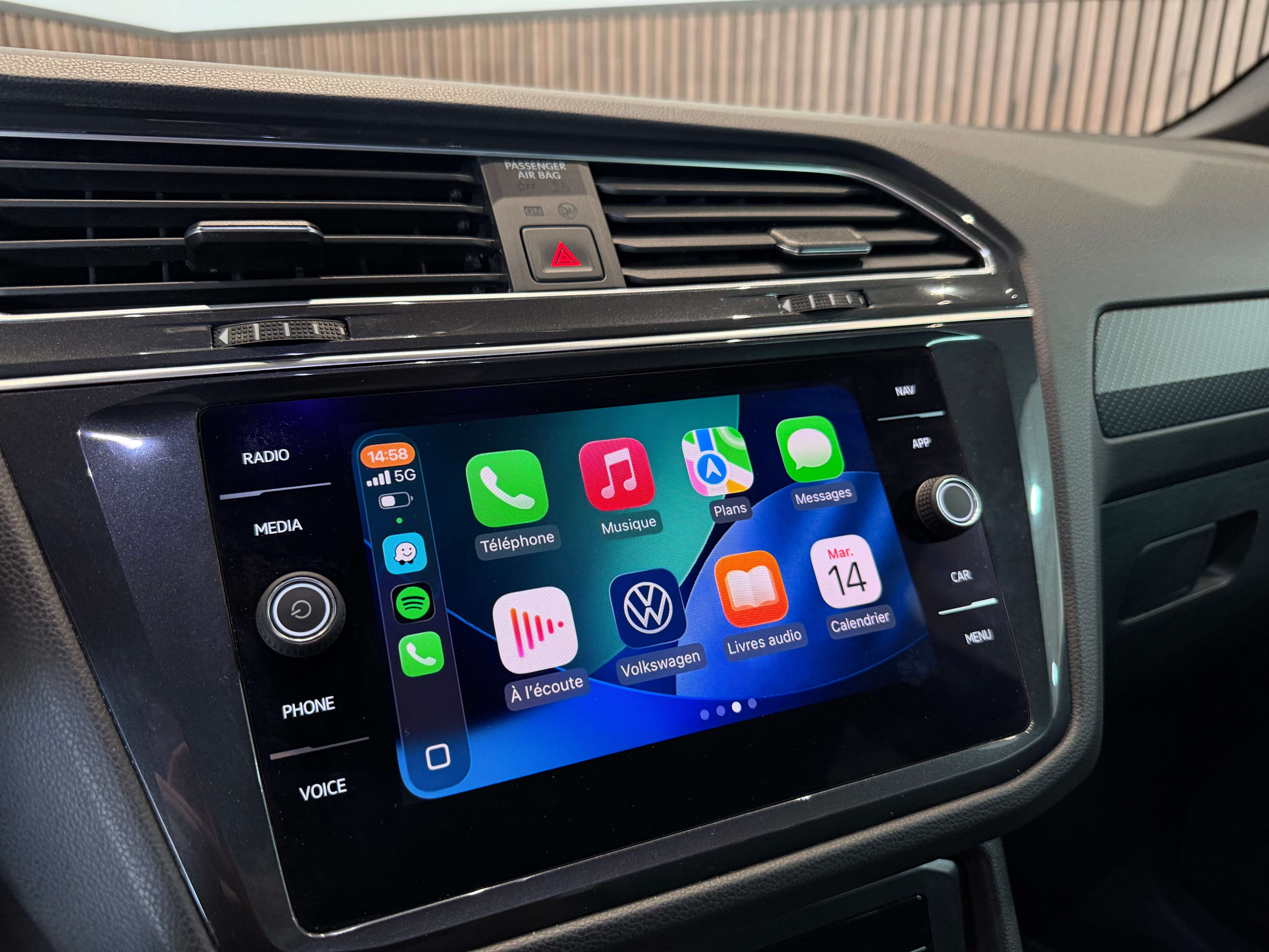 Volkswagen Tiguan 2.0 TDI SCR R-Line - DSG - 1ERPRO - GARANTIE 12MOIS