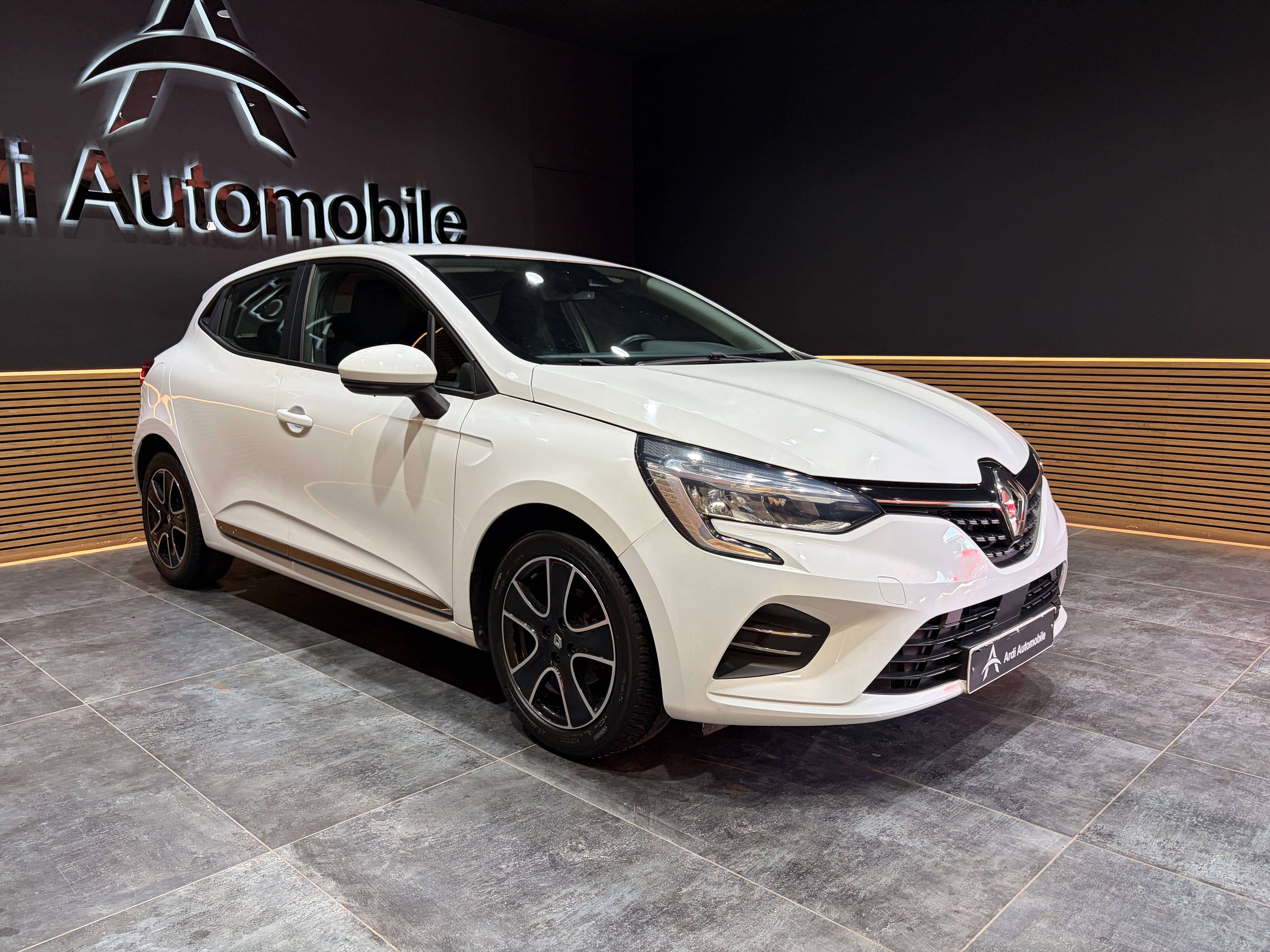 Renault Clio 1.0i *CARPLAY*FRONT ASSIST*1ER PROPRIO*GARANTIE*