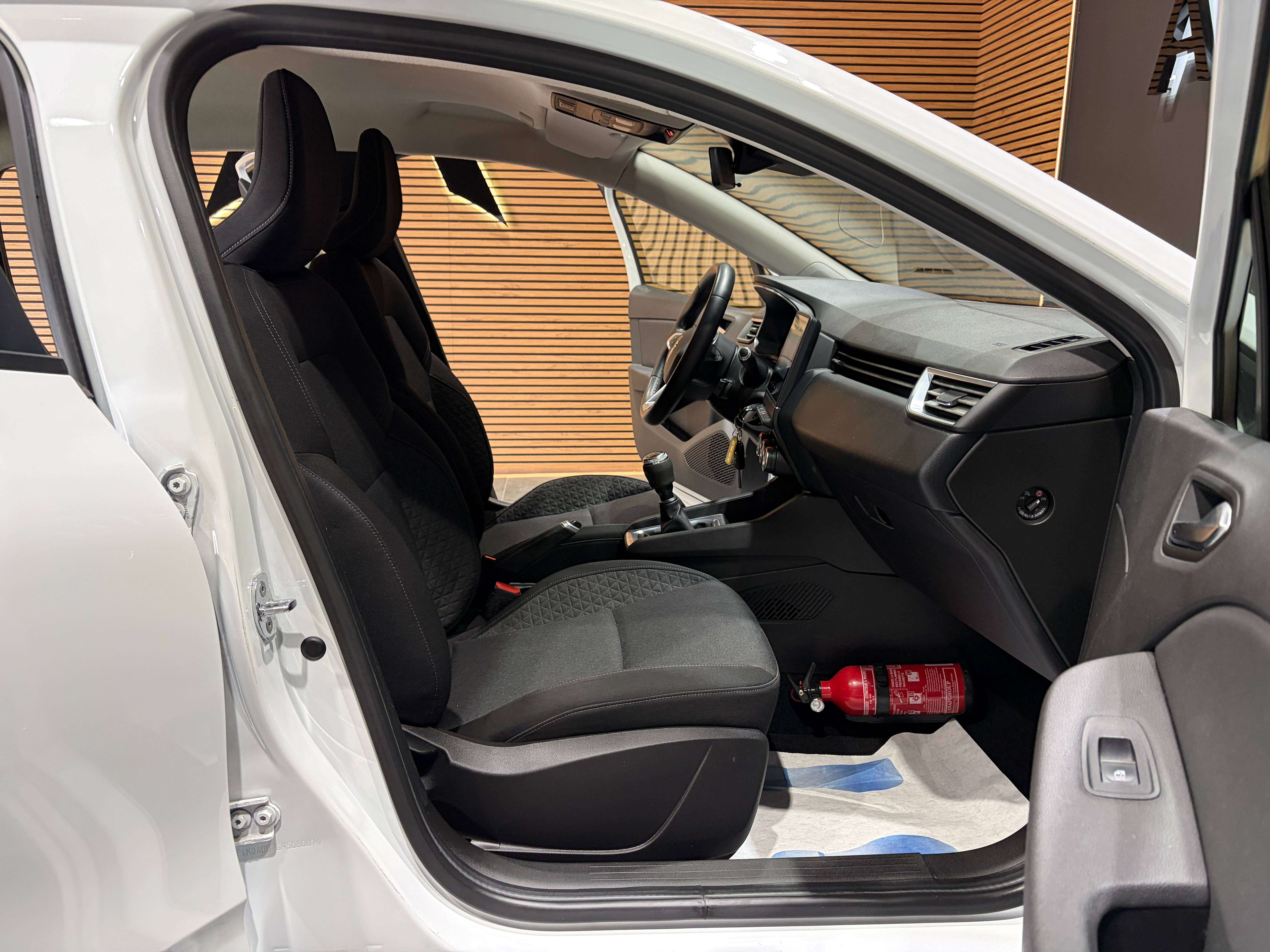 Renault Clio 1.0i *CARPLAY*FRONT ASSIST*1ER PROPRIO*GARANTIE*