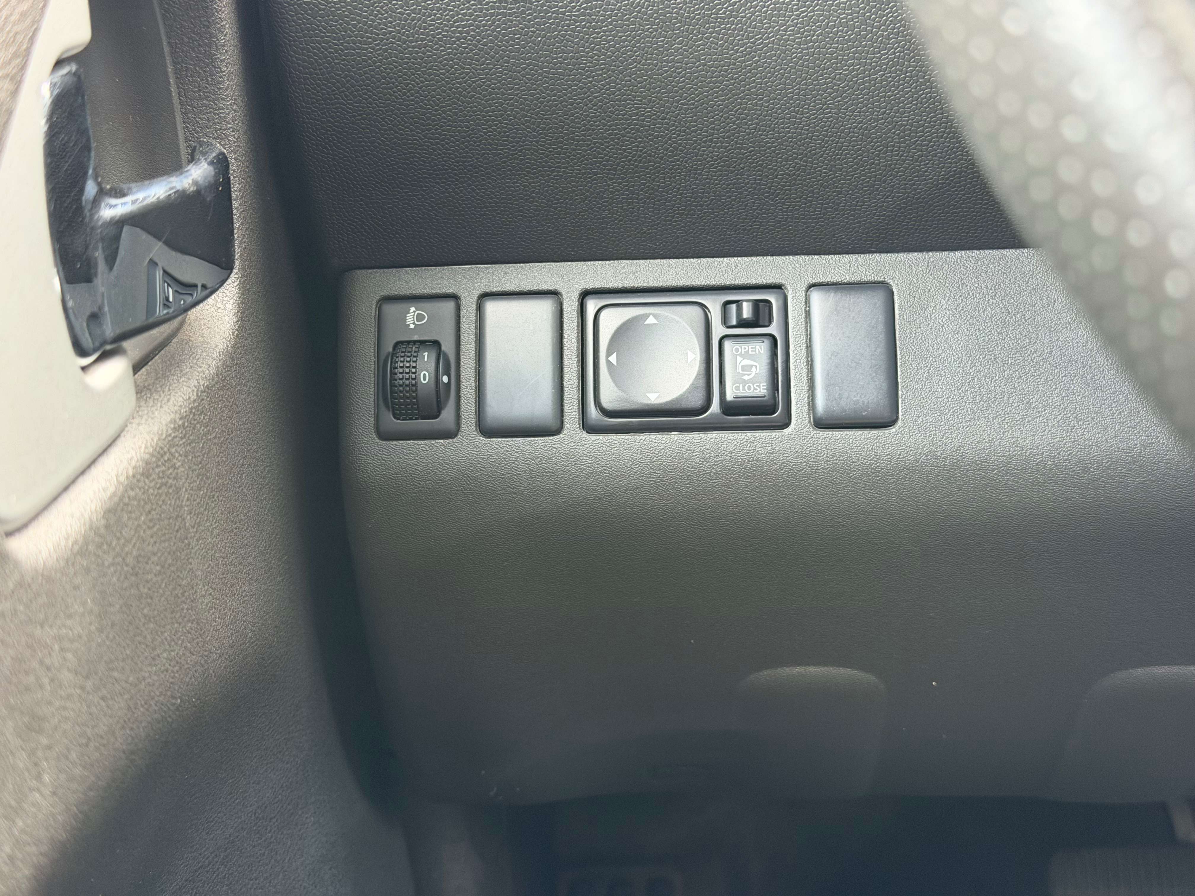 Nissan Navara 3.0 dCi V6 4x4*boîte auto*NAVI*CAMERA*CUIR*