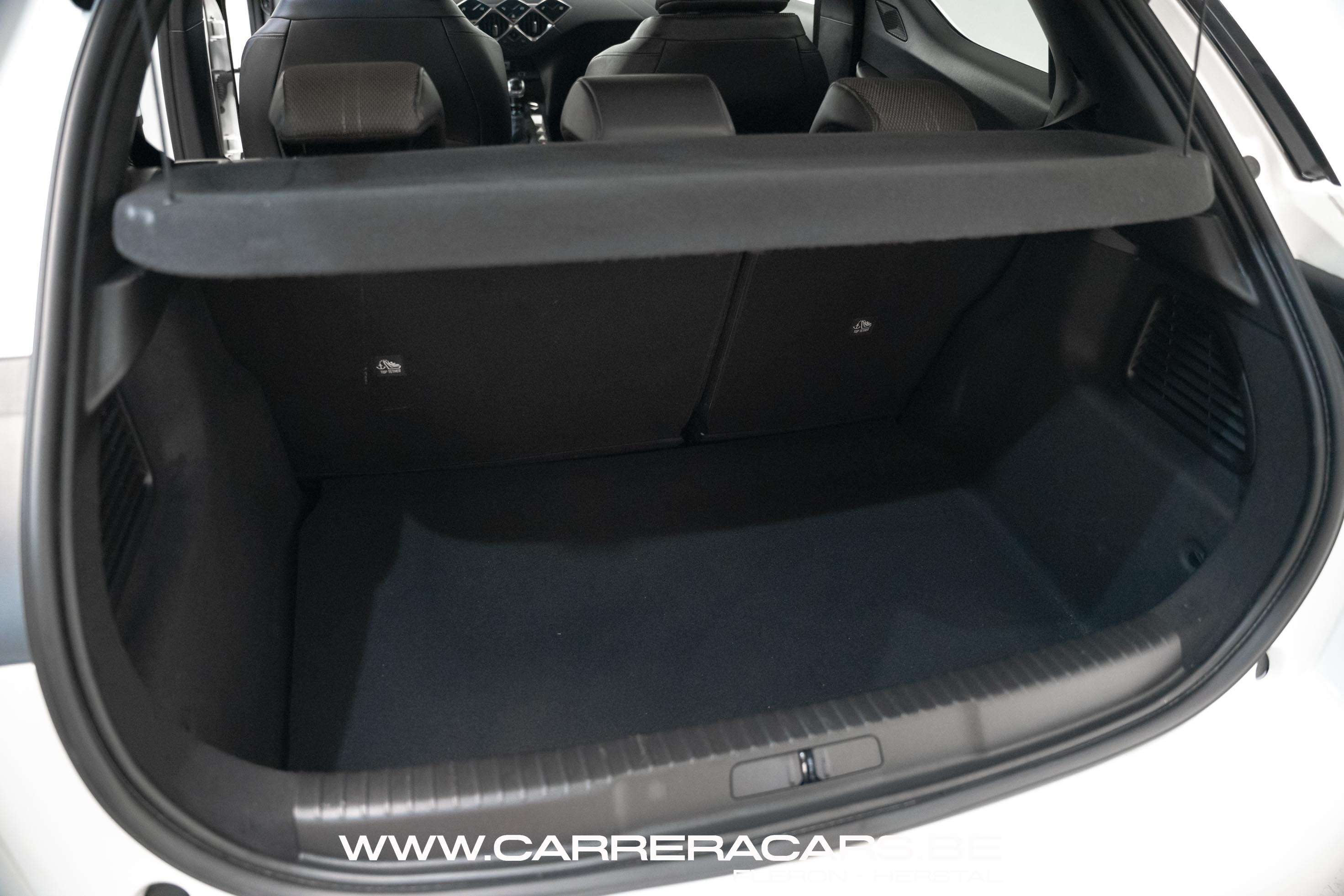 DS Automobiles DS 3 Crossback CROSSBACK 1.2 PureTech Grand Chic  **CLIMA**JANTES ALUS** CAPTEUR***