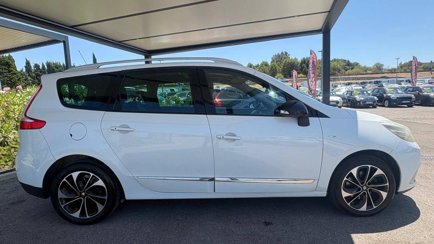 Renault Grand Scenic III dCi 130 Energy FAP eco2 Bose Edition 7 pl