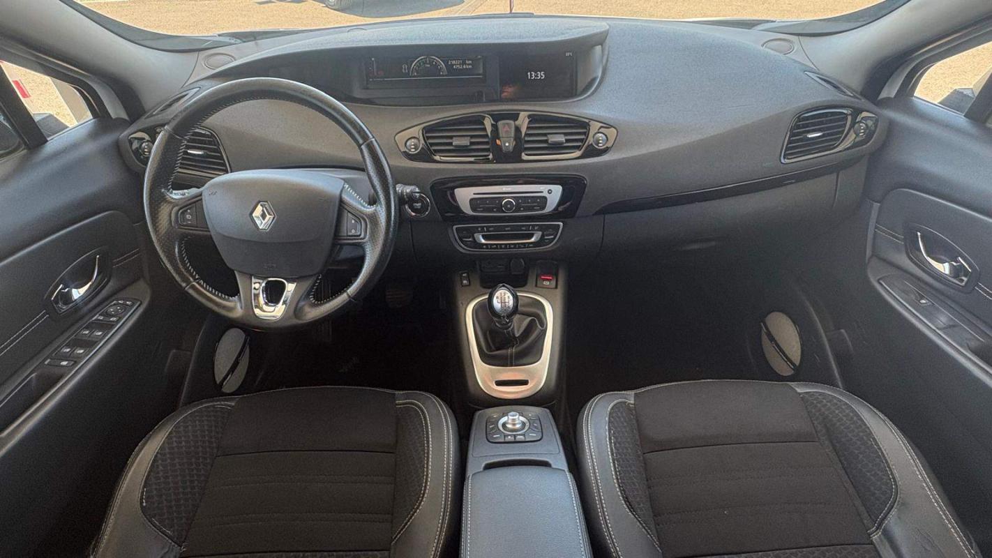 Renault Grand Scenic III dCi 130 Energy FAP eco2 Bose Edition 7 pl