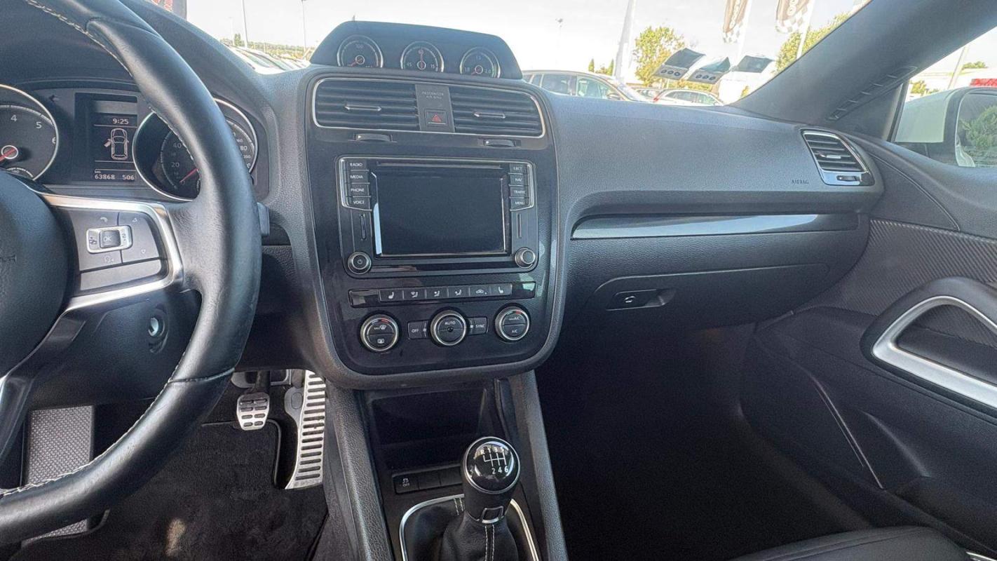 Volkswagen Scirocco 2.0 TSI 180 Carat