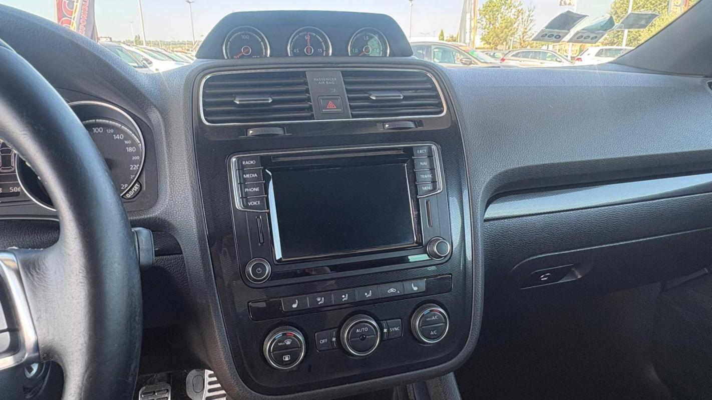 Volkswagen Scirocco 2.0 TSI 180 Carat