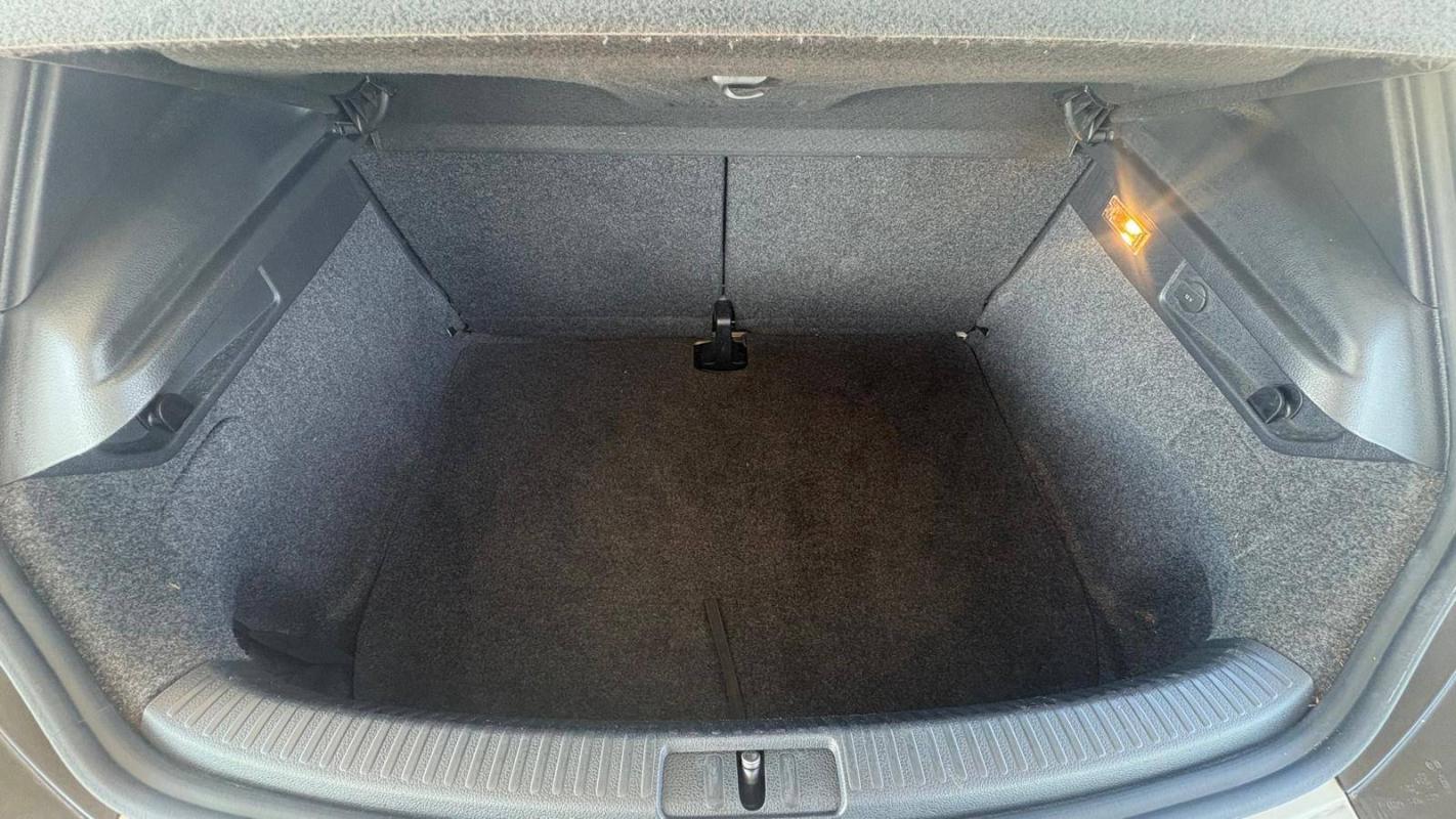 Volkswagen Scirocco 2.0 TSI 180 Carat