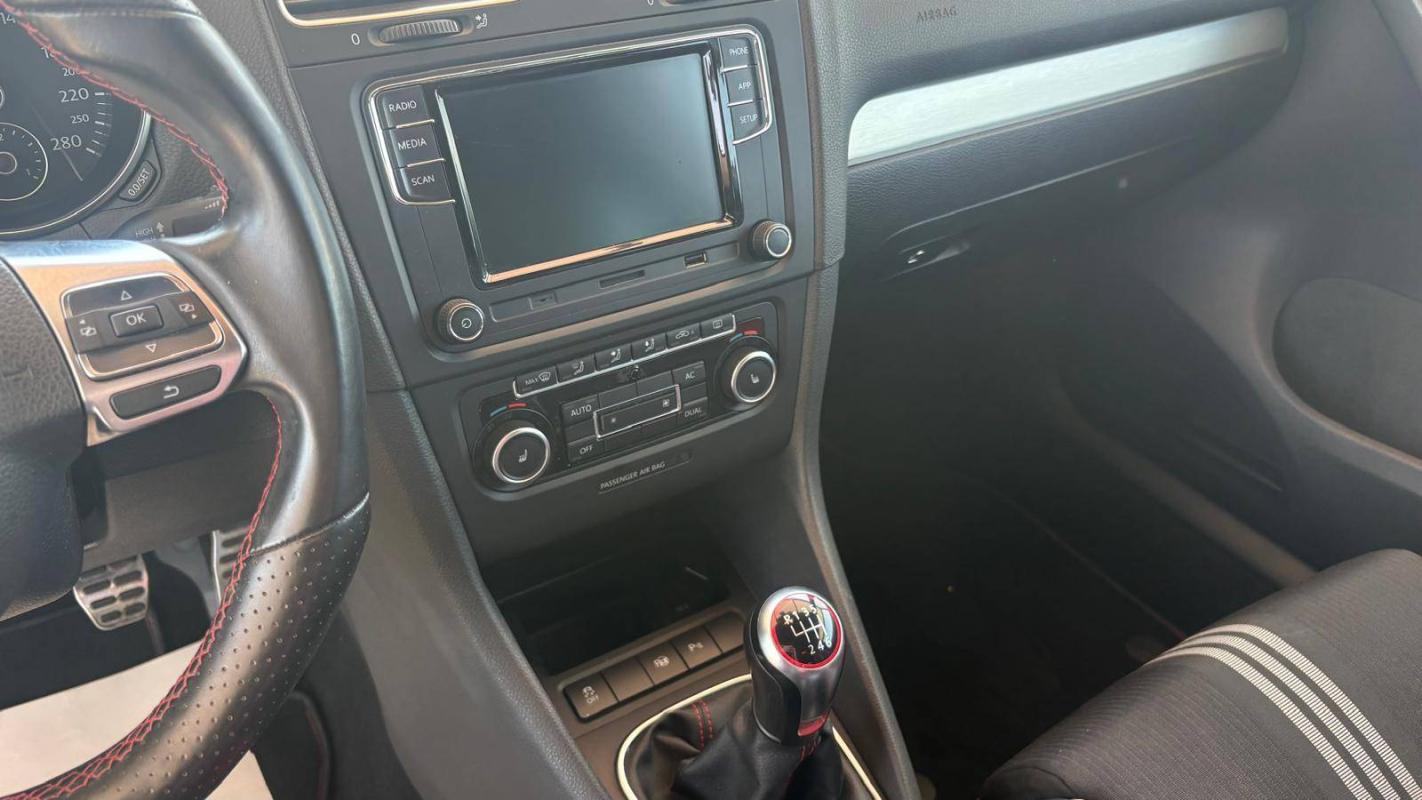 Volkswagen Golf 2.0 TSI 210 GTI