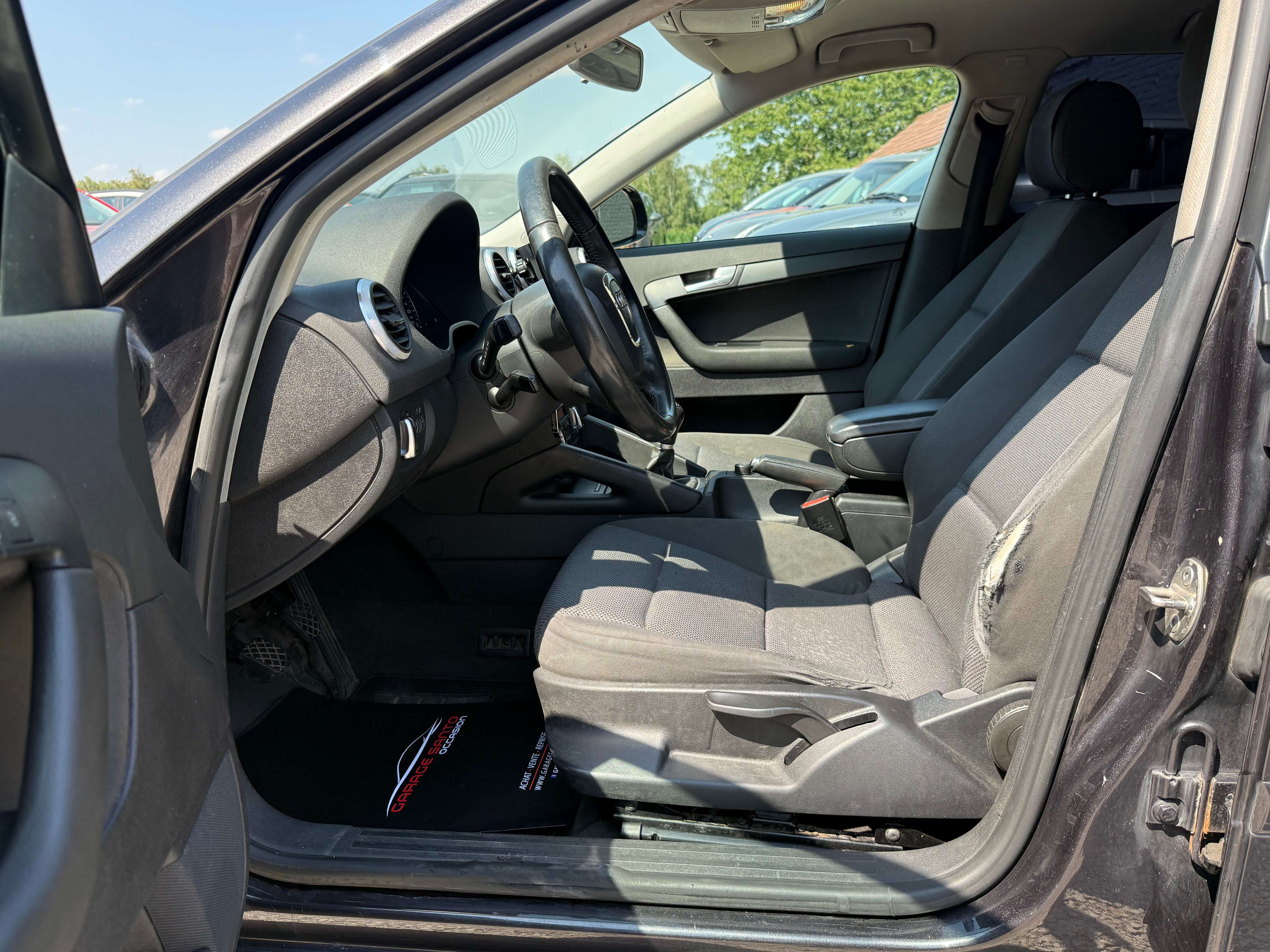 Audi A3 A3 Sportback 1.6 TDi Ambiente Start/Stop DPF Eur5 /// /// /// ///