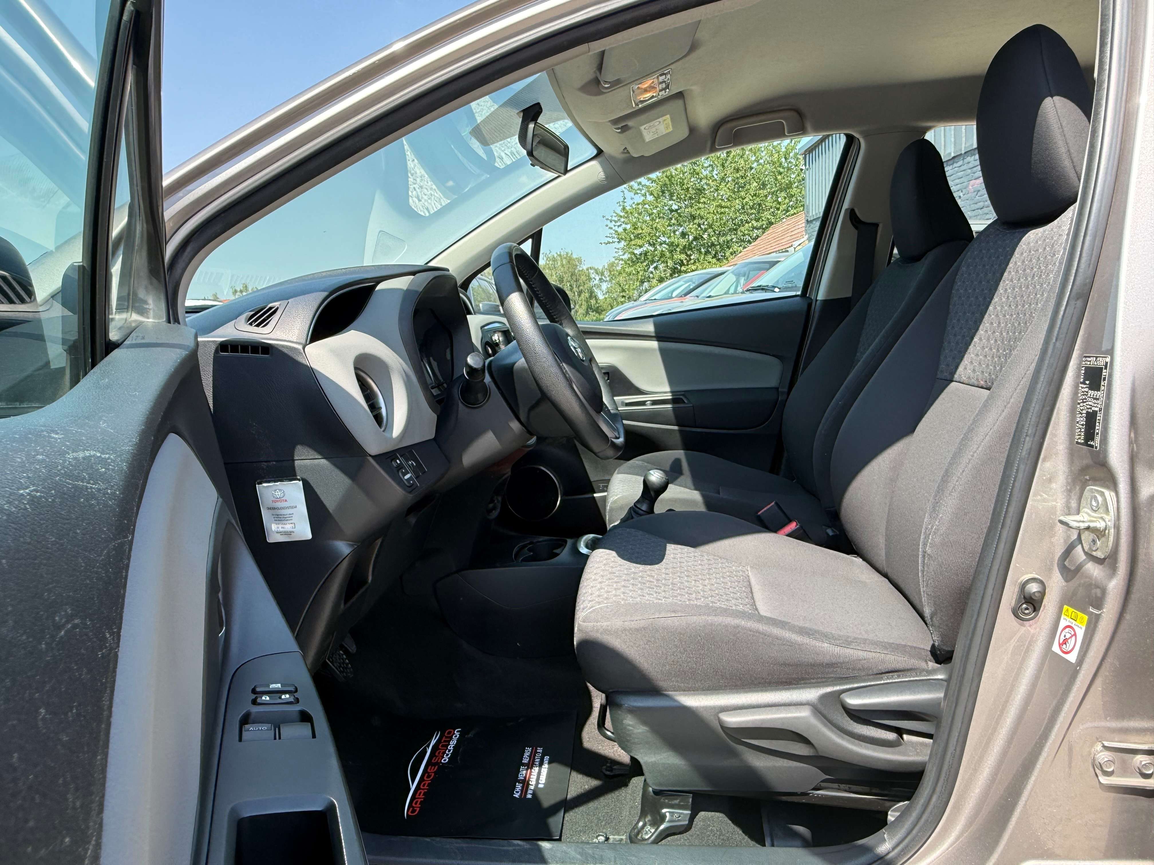 Toyota Yaris Yaris 1.0i VVT-i Comfort Euro6b  /Airco/Caméra/Garantie12mois/