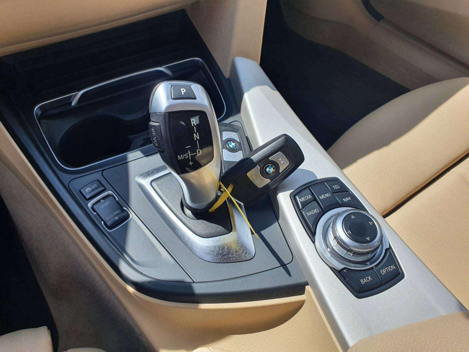 BMW 318 🟢DIESEL 150CV - 1ER MAIN - FULL CARNET - BOITE AUTO