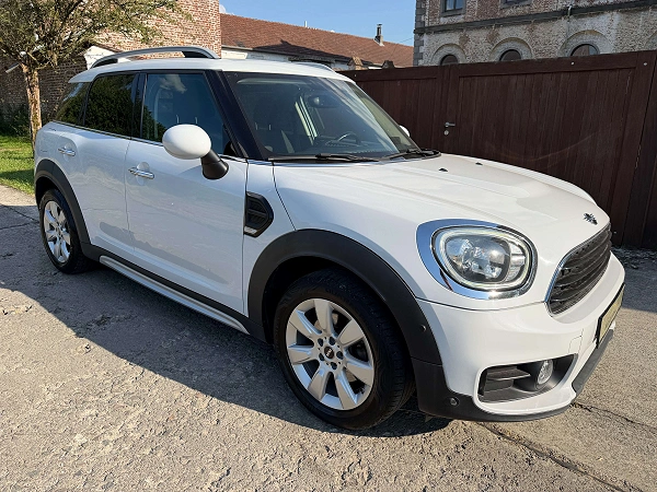 MINI Cooper Countryman 1.5i *HEAD-UP*GPS*CUIR*LED*