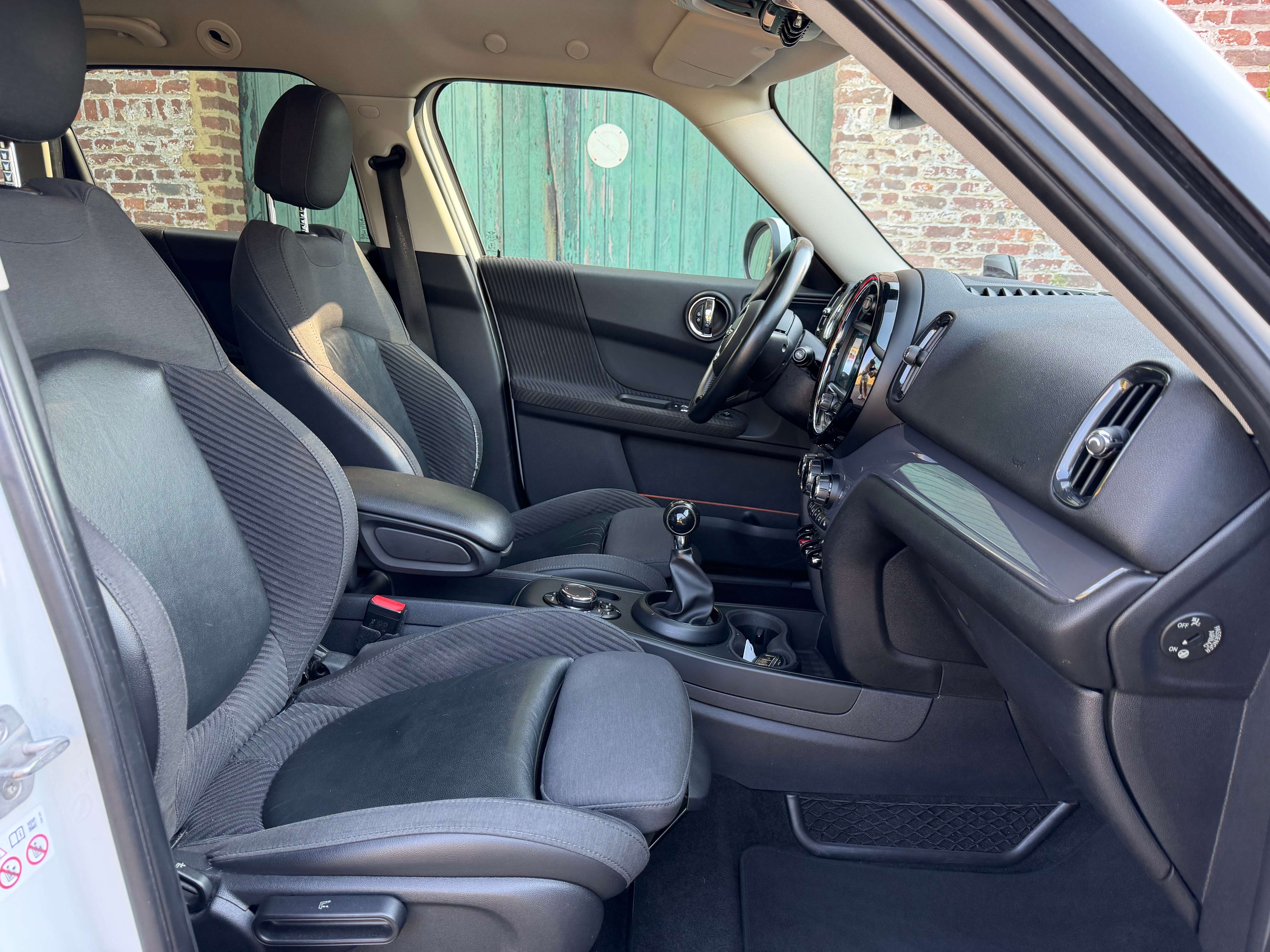 MINI Cooper Countryman 1.5i *HEAD-UP*GPS*CUIR*LED*