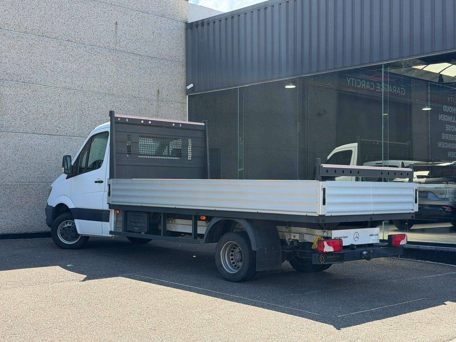 Mercedes-Benz Sprinter 516 laadbak