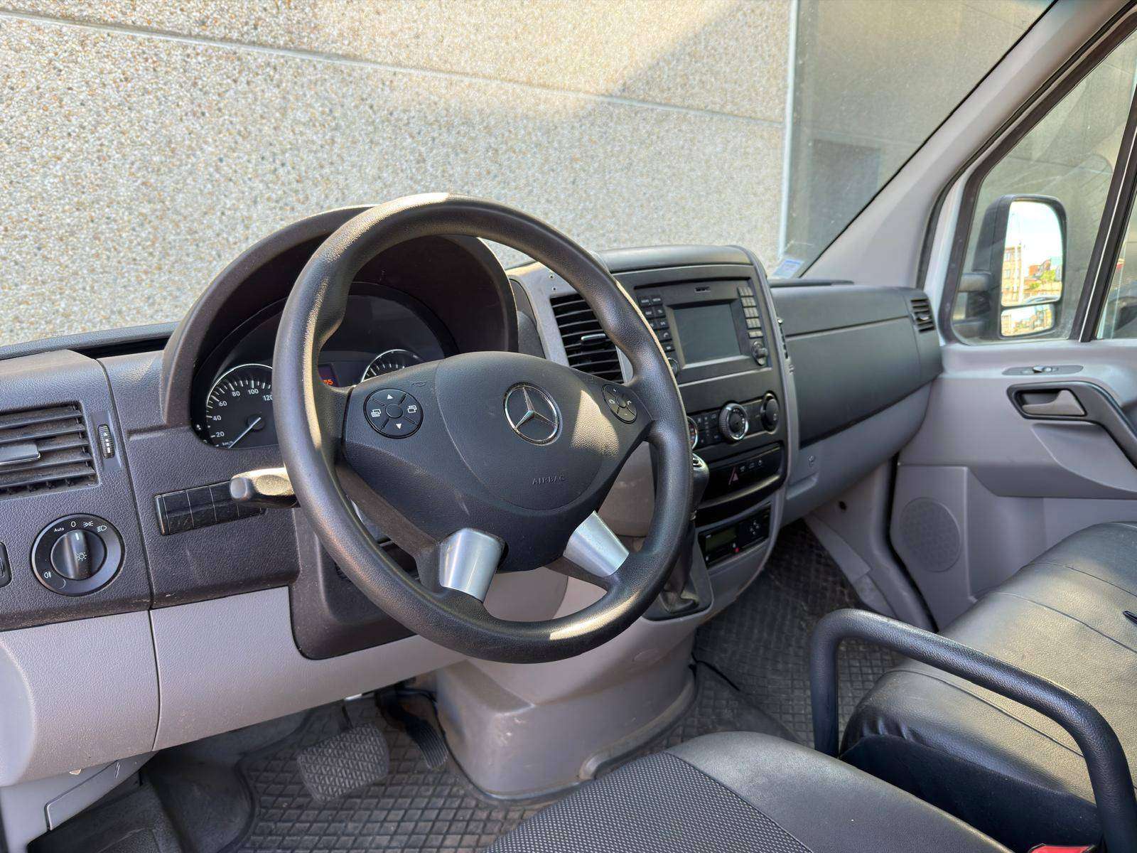 Mercedes-Benz Sprinter 516 laadbak