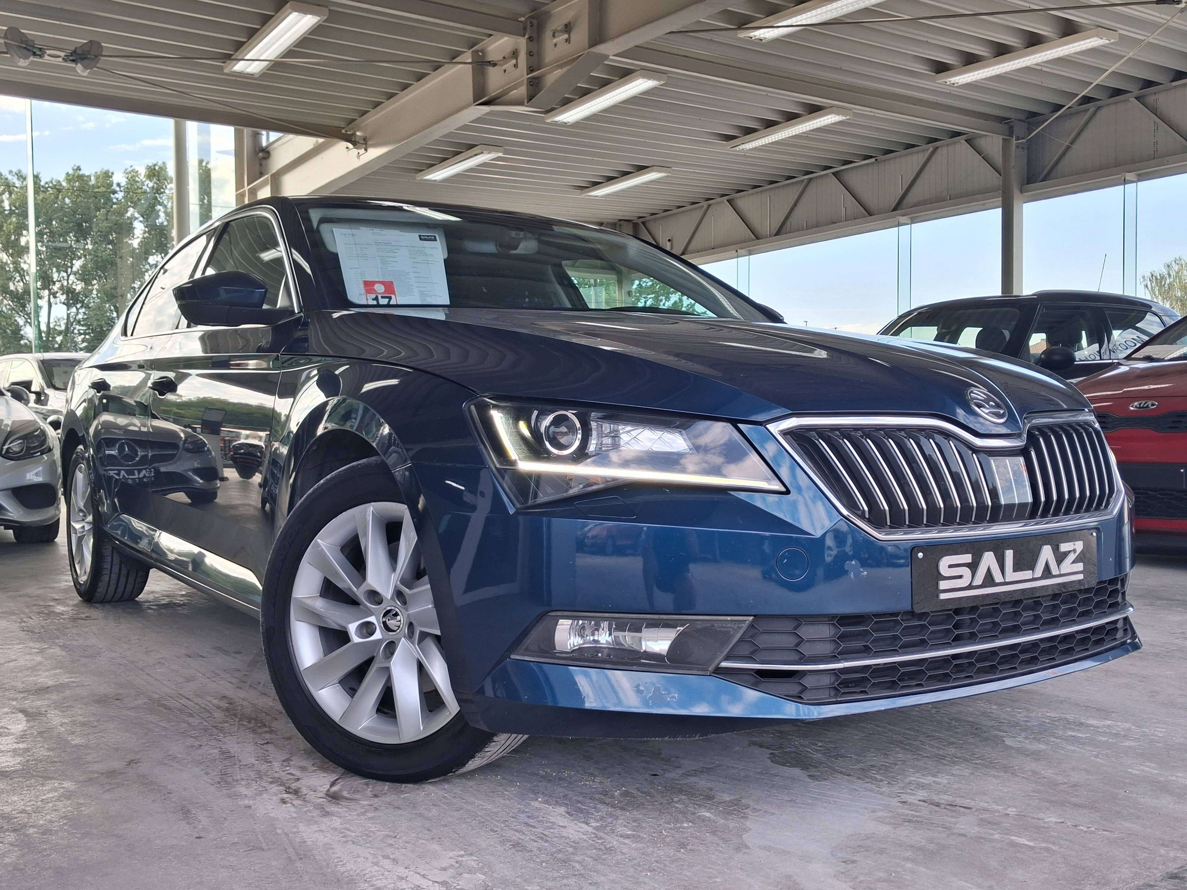 Skoda Superb Superb 1.6 CR TDi GreenLine Style / NAVI / SIEGES CH / CARPLAY / GARANTIE
