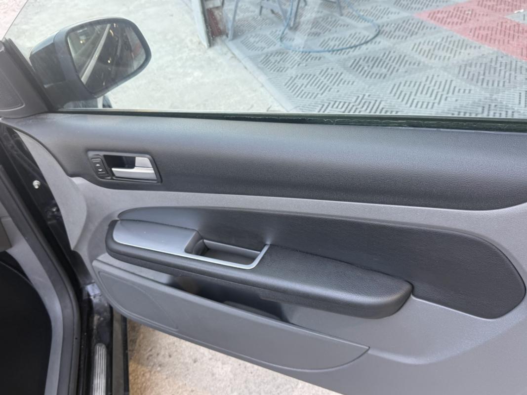Ford Focus CC 2.0 TDCI - 136 Titanium 1ere Main