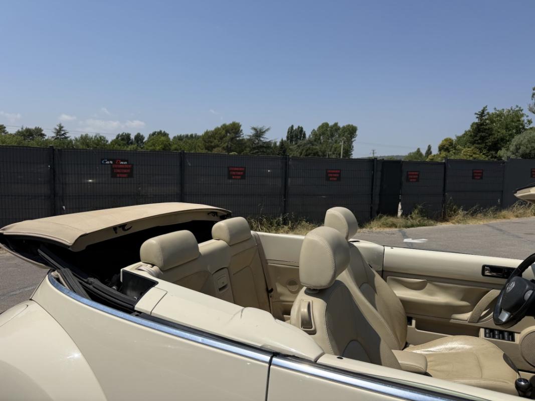 Volkswagen Beetle CABRIOLET 1.9 TDI 105 Carat - 1ere Main