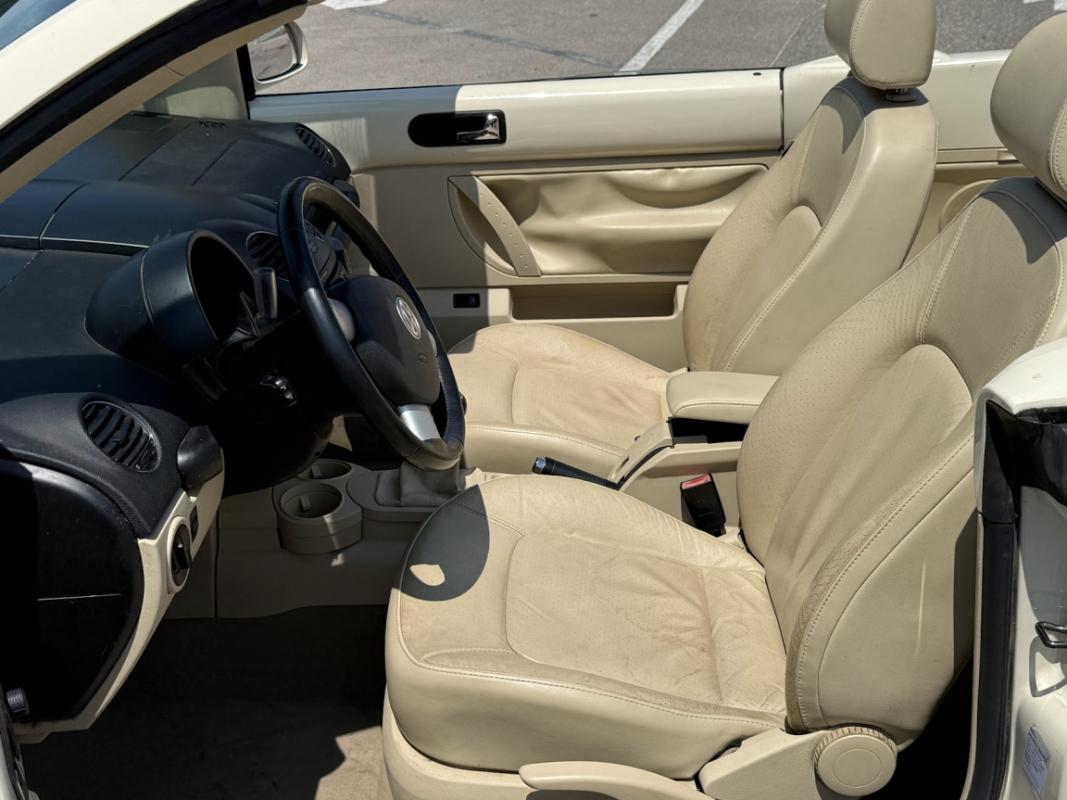 Volkswagen Beetle CABRIOLET 1.9 TDI 105 Carat - 1ere Main